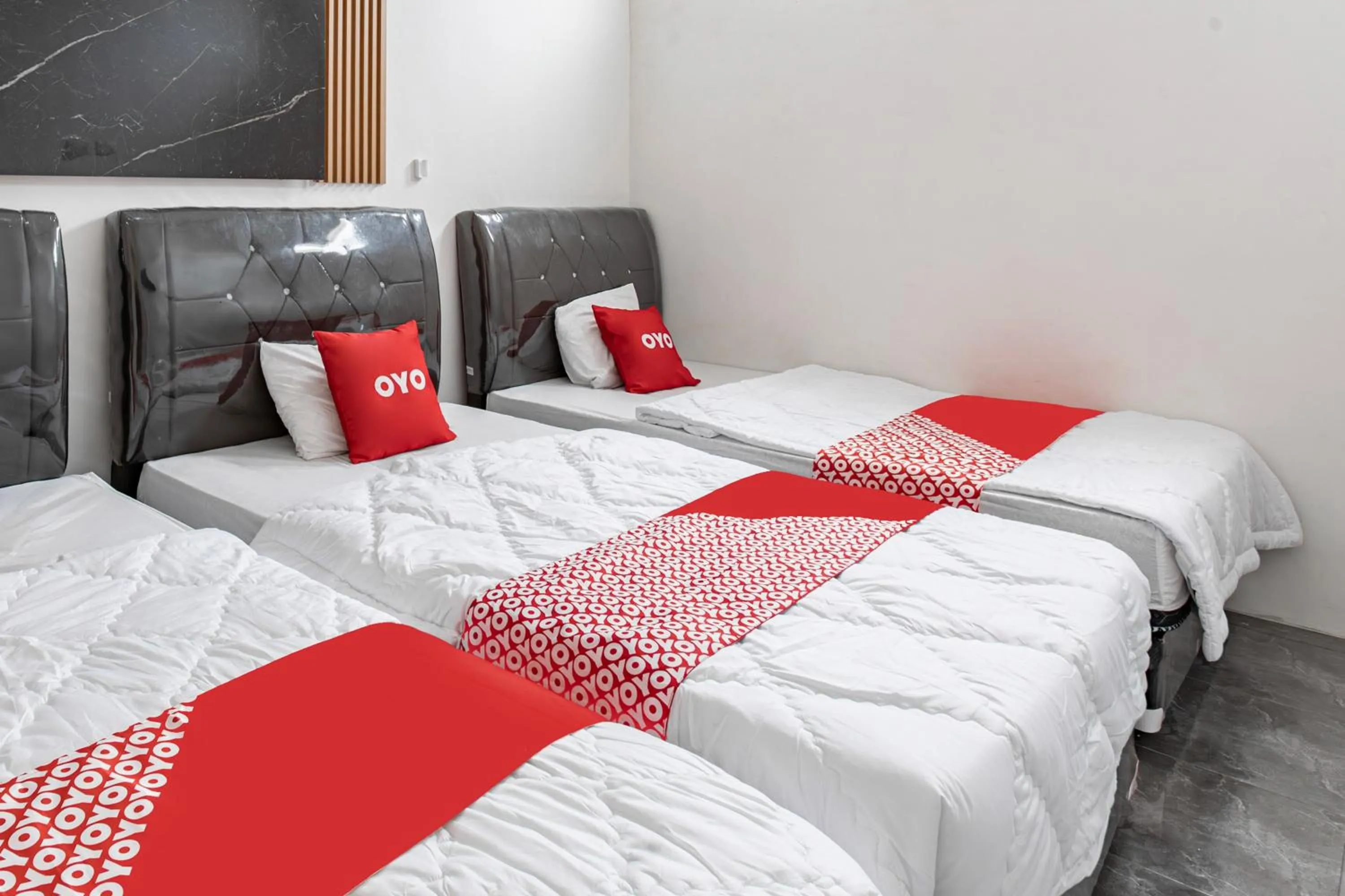 Bedroom, Bed in Hotel O Guest House Maria