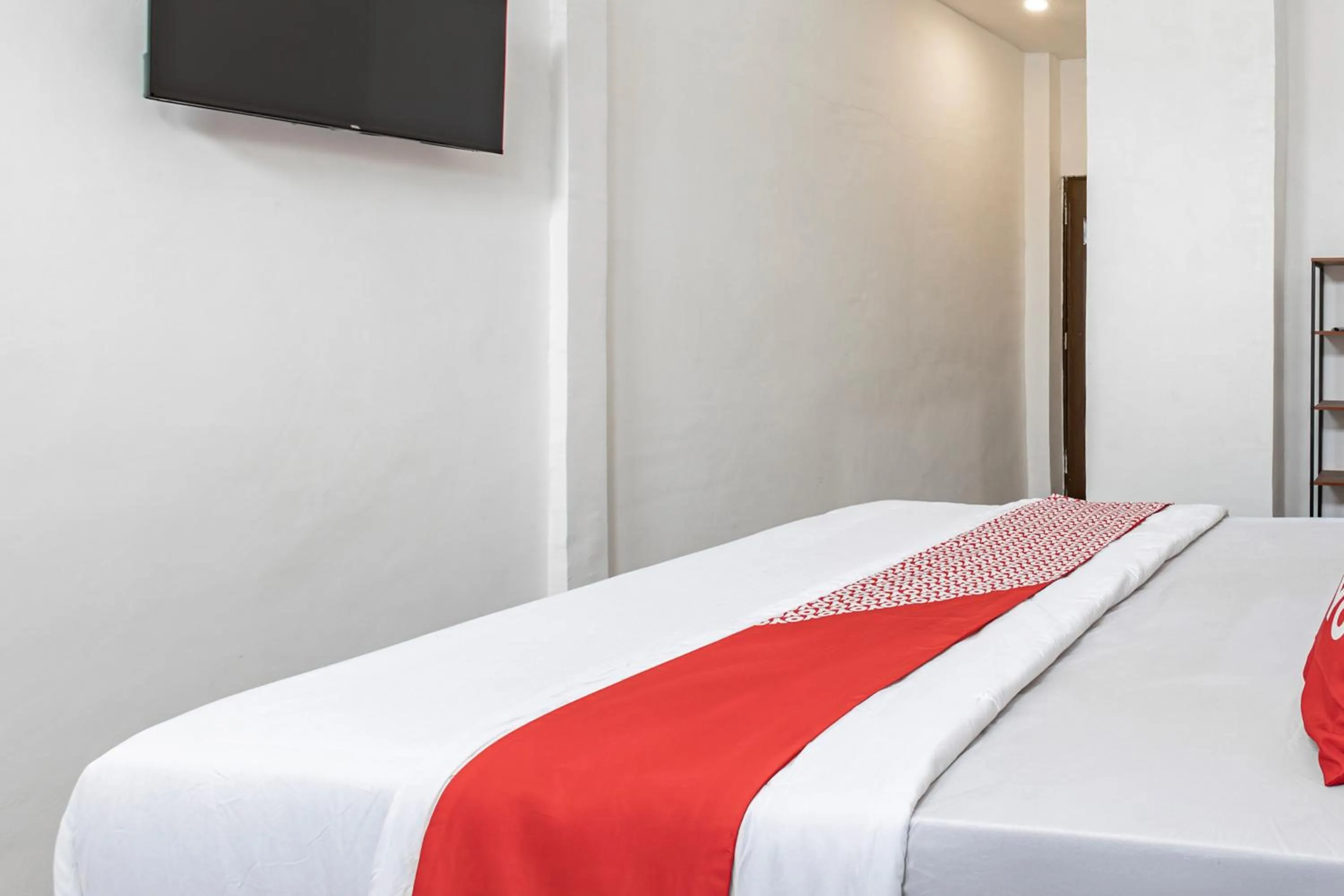 Bedroom, Bed in Hotel O Guest House Maria