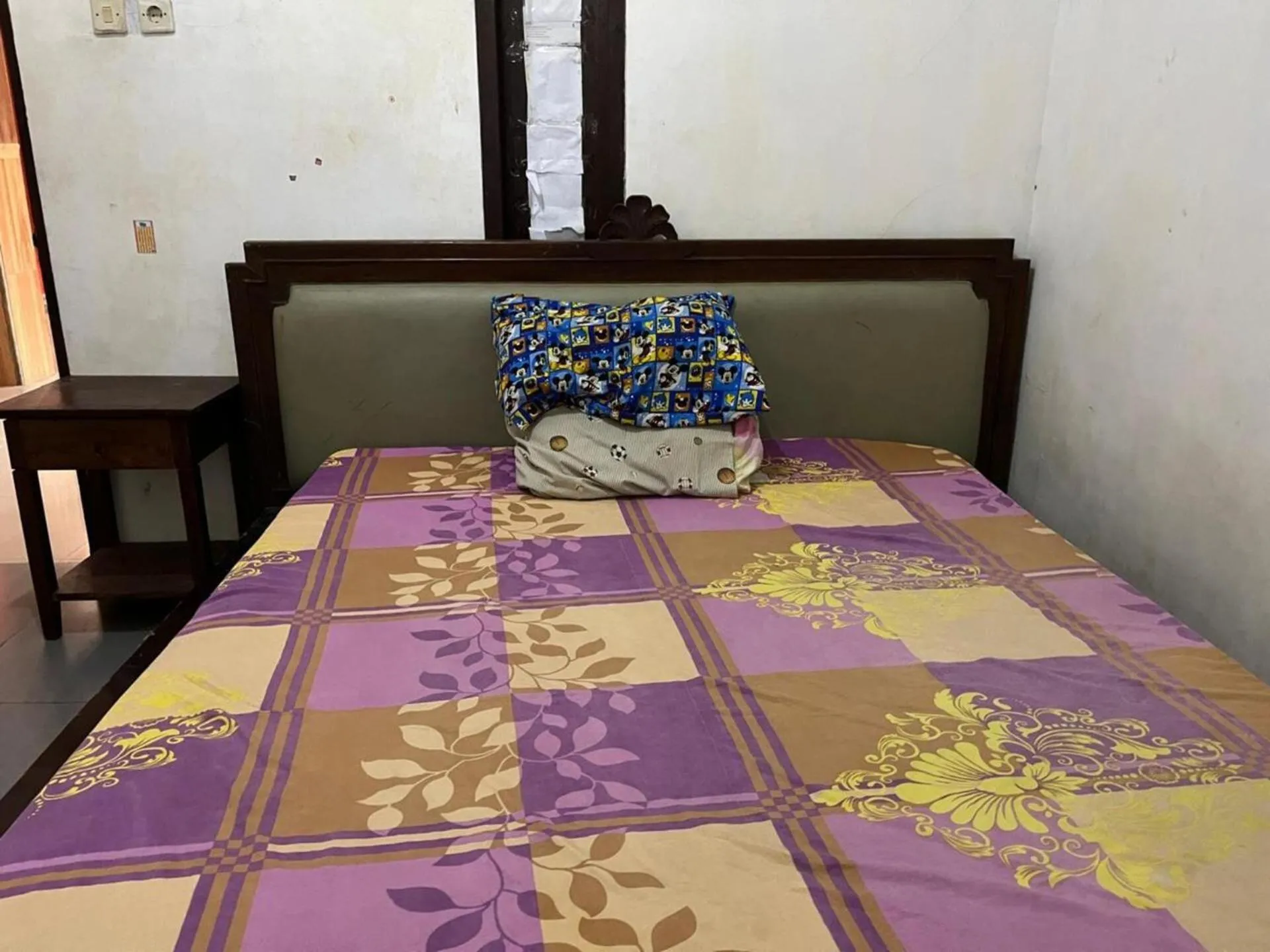 Bedroom, Bed in SPOT ON 93999 Kost Ibu Joko Syariah