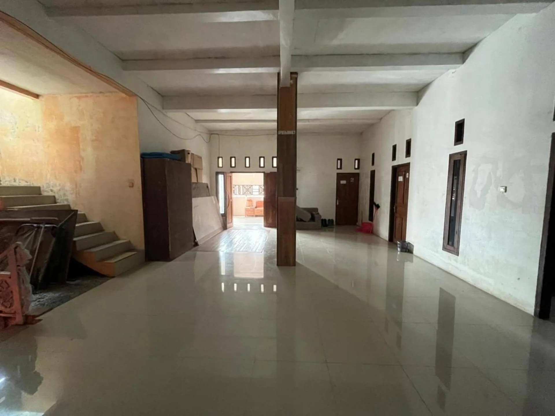 Lobby or reception in SPOT ON 93999 Kost Ibu Joko Syariah