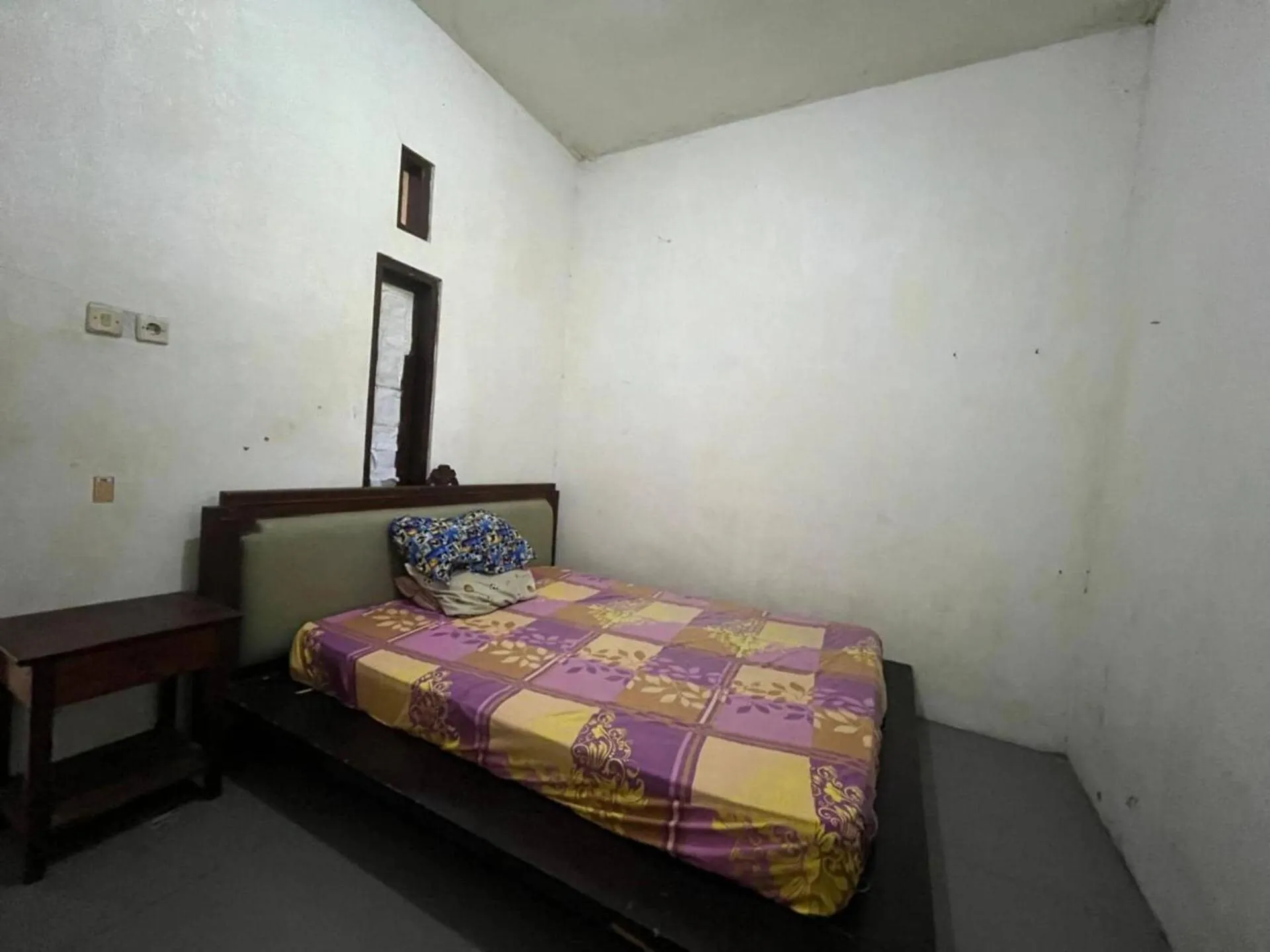 Bedroom, Bed in SPOT ON 93999 Kost Ibu Joko Syariah