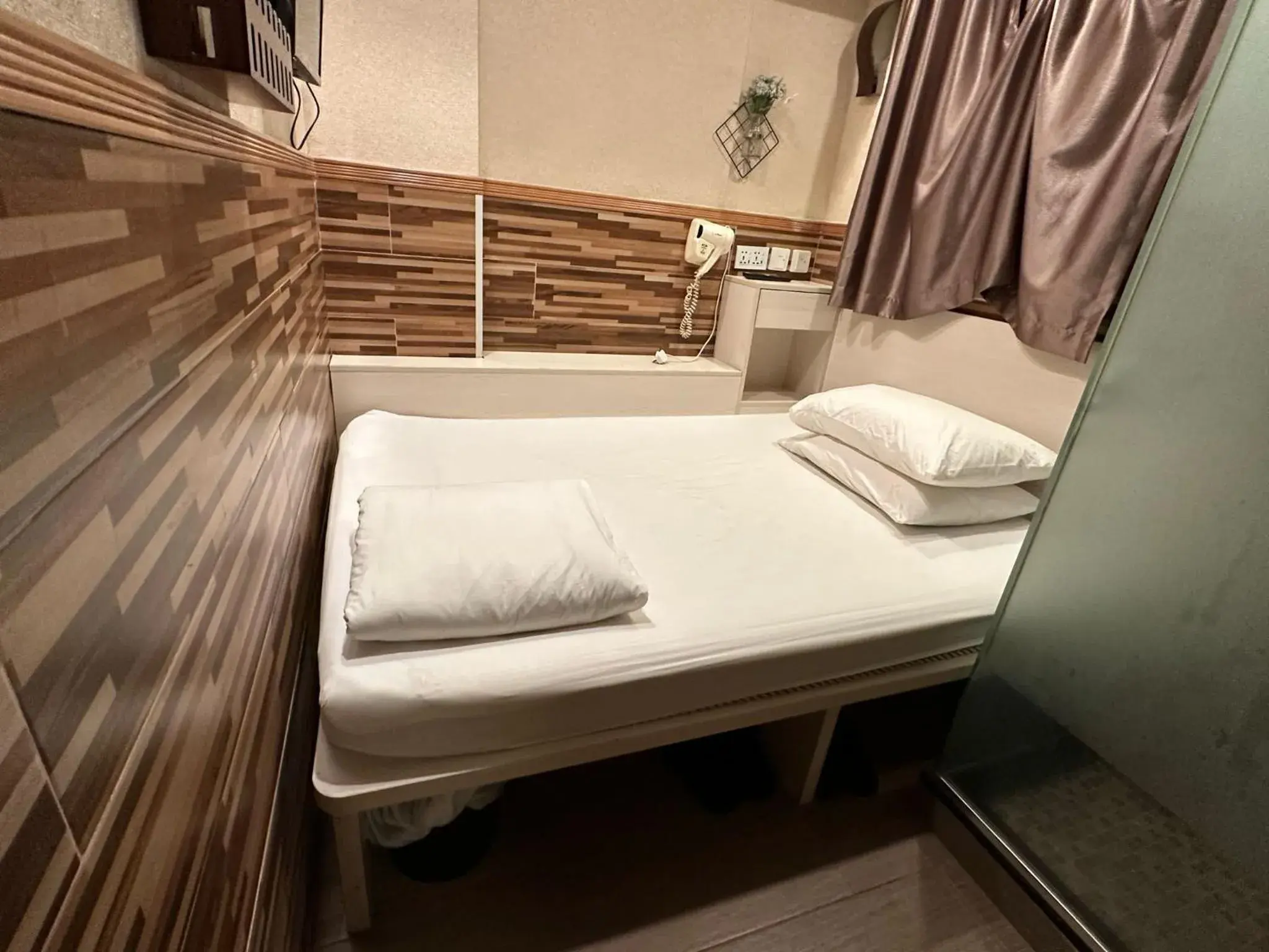 Bed in 3D Inn Hong Kong Romance Bed in 3D Inn Hong Kong Romance