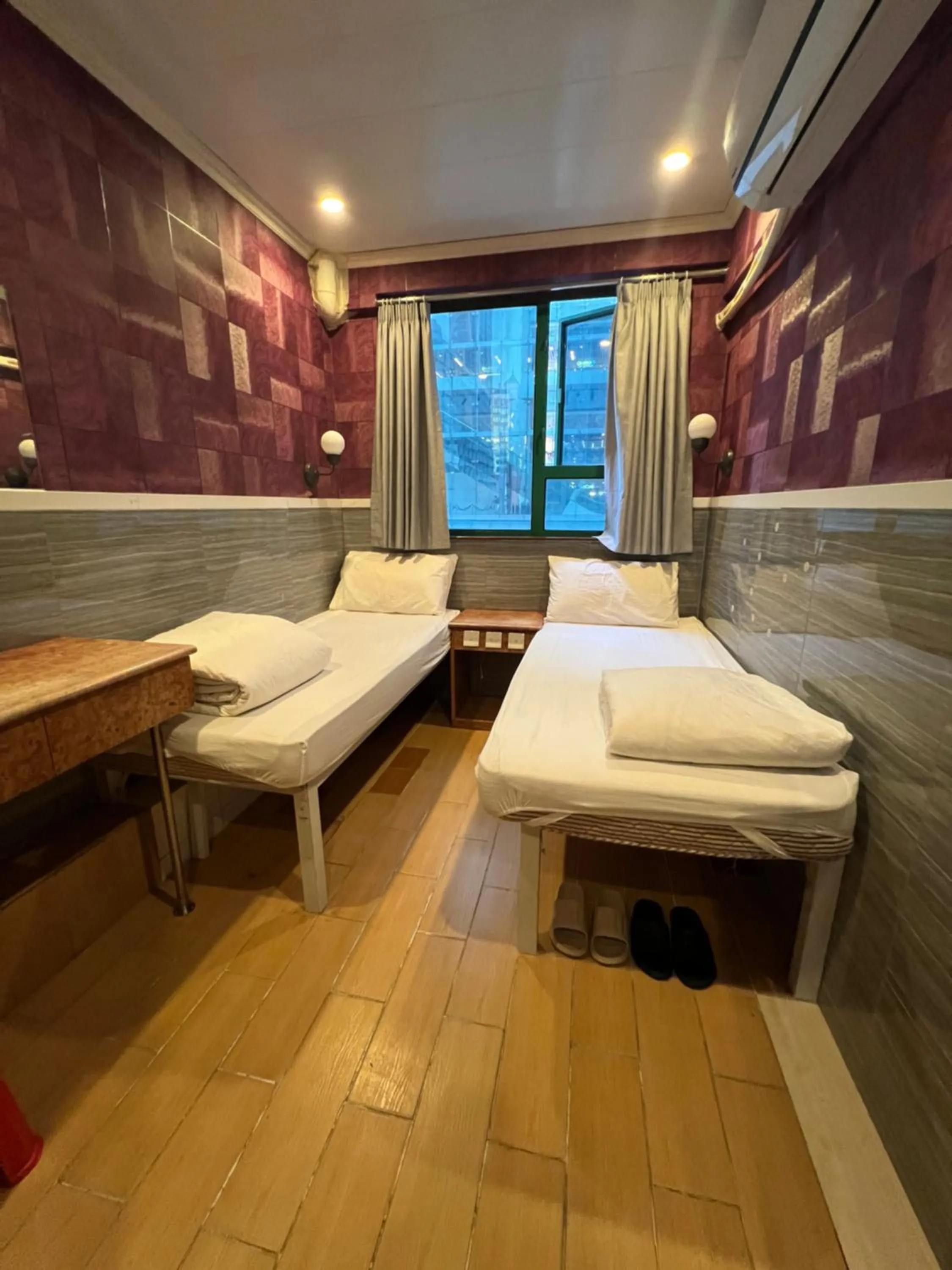 Bed in 3D Inn Hong Kong Romance