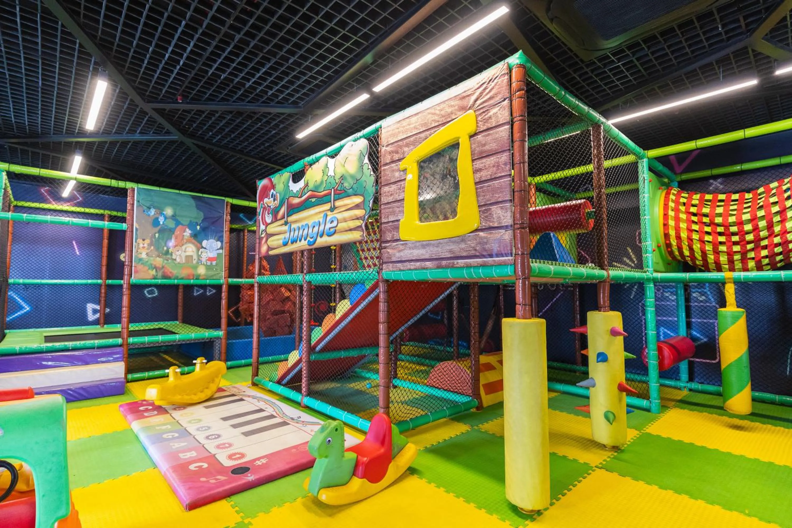 Game Room in The Augusta Club & Resort