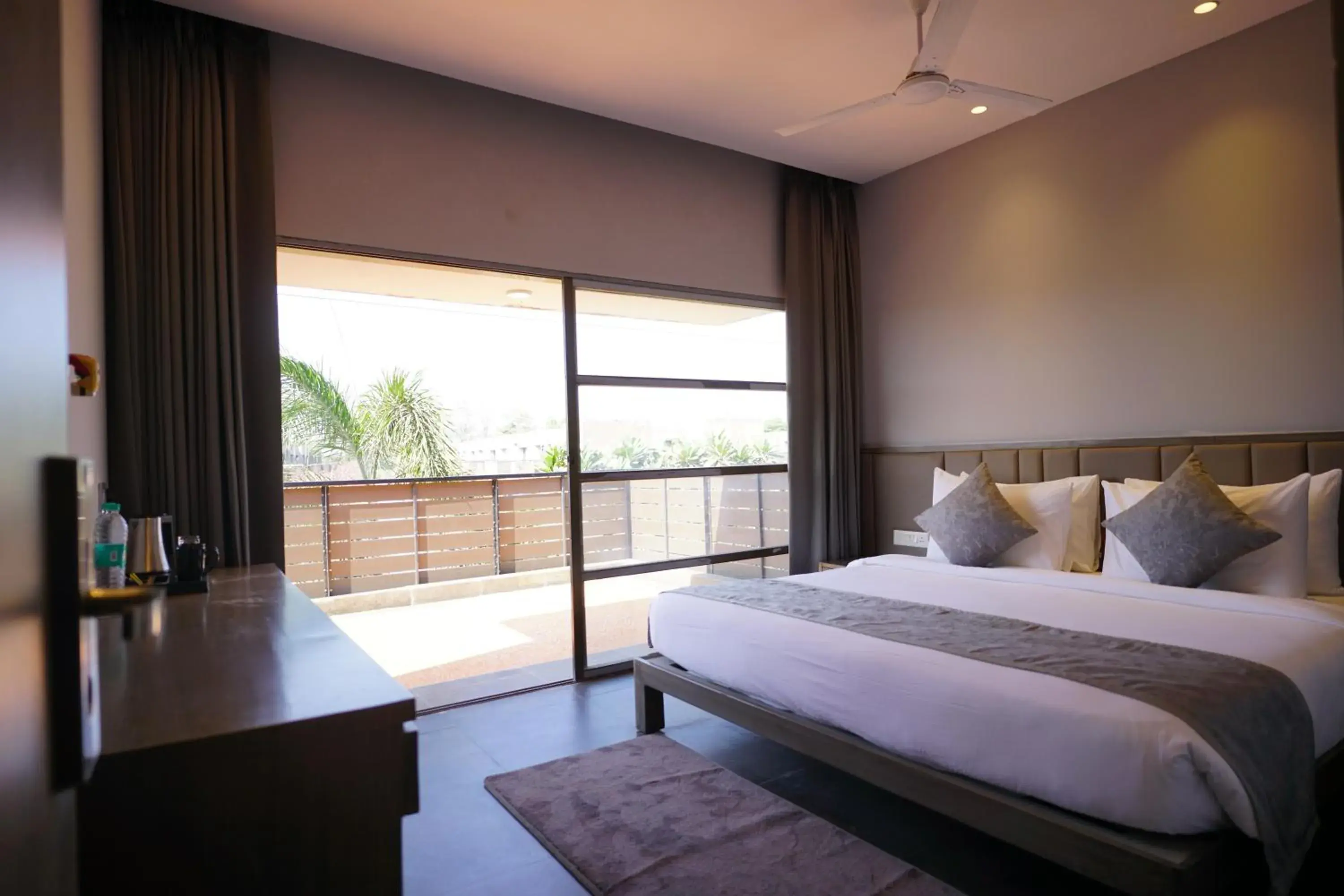 Bedroom, Bed in The Augusta Club & Resort Bedroom, Bed in The Augusta Club & Resort