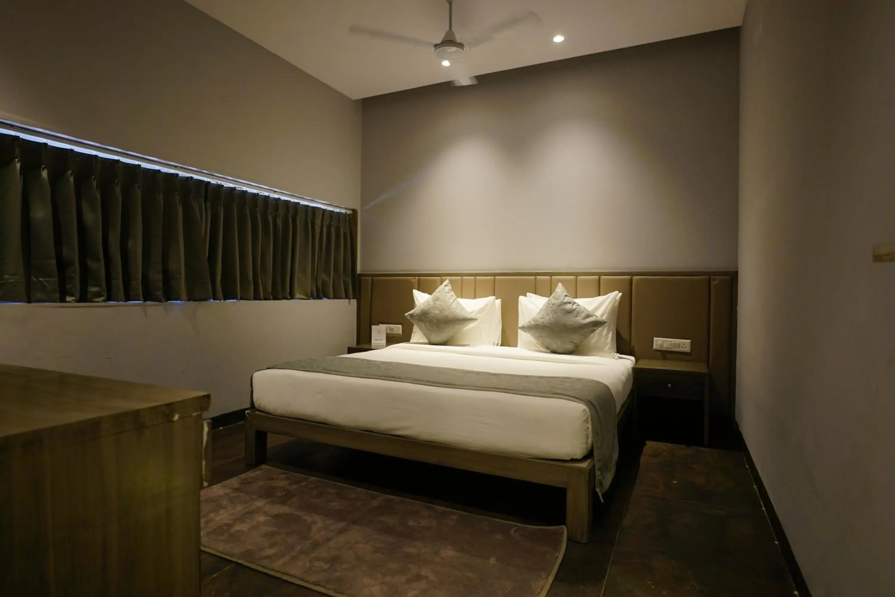 Bedroom, Bed in The Augusta Club & Resort Bedroom, Bed in The Augusta Club & Resort