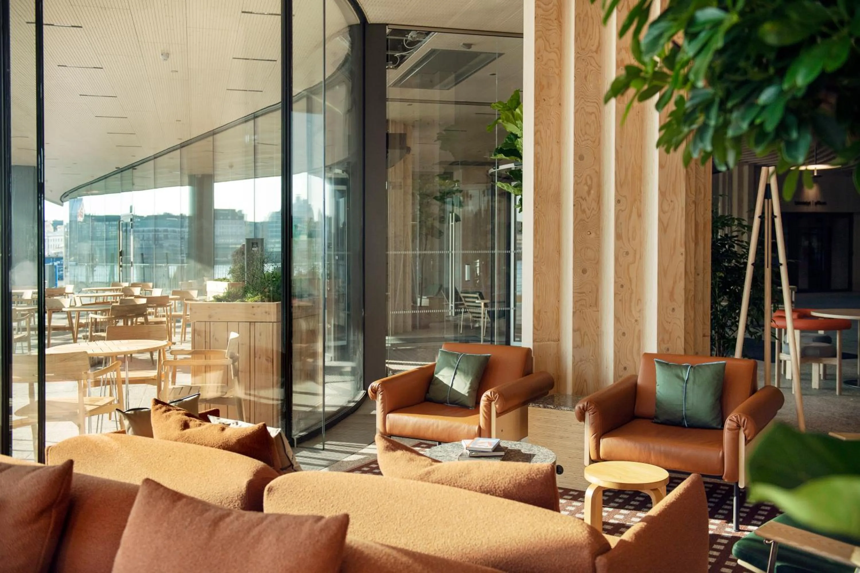 Restaurant/places to eat in Solo Sokos Hotel Pier 4