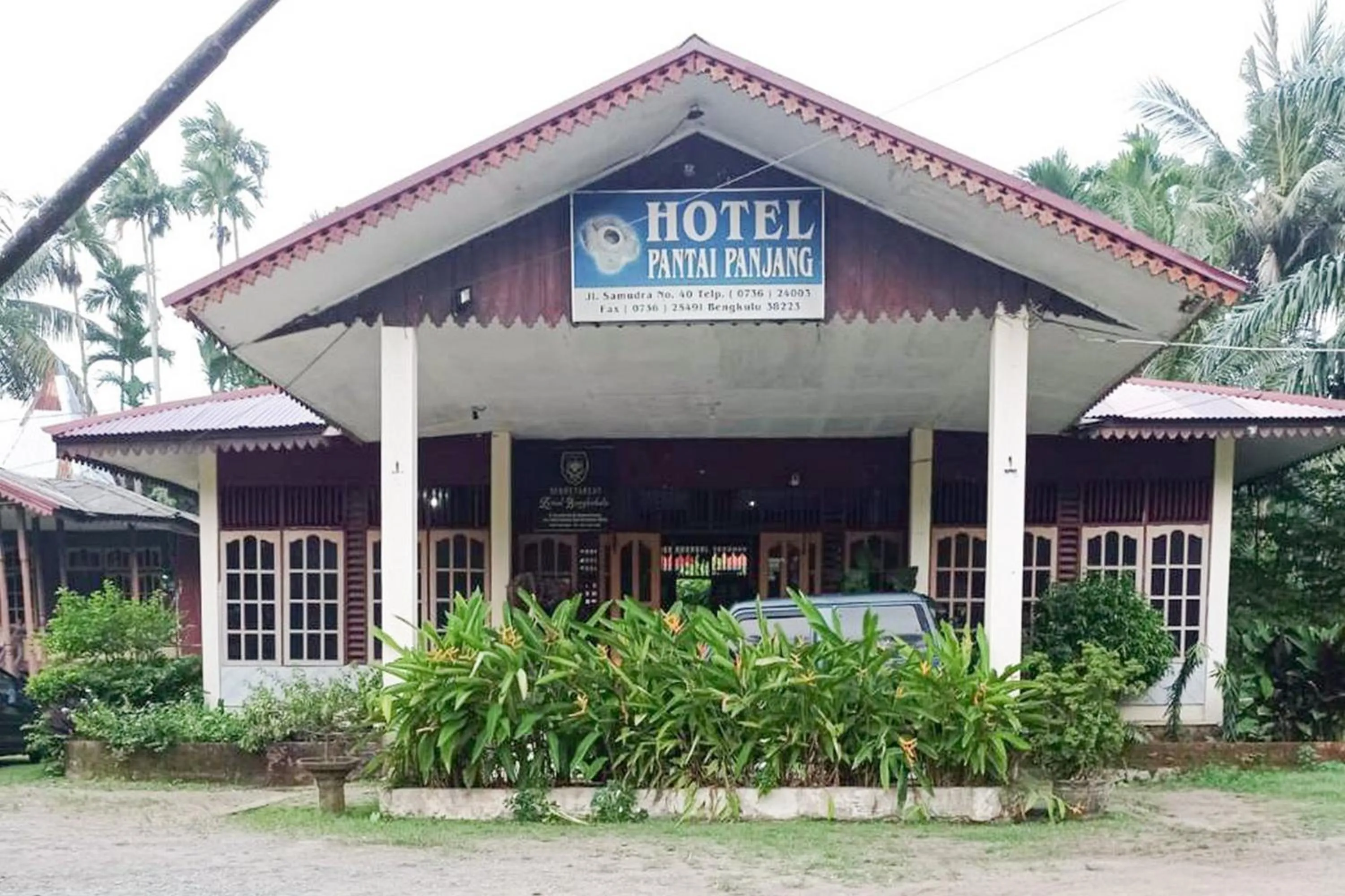 Property building in Hotel Pantai Panjang Bengkulu RedPartner