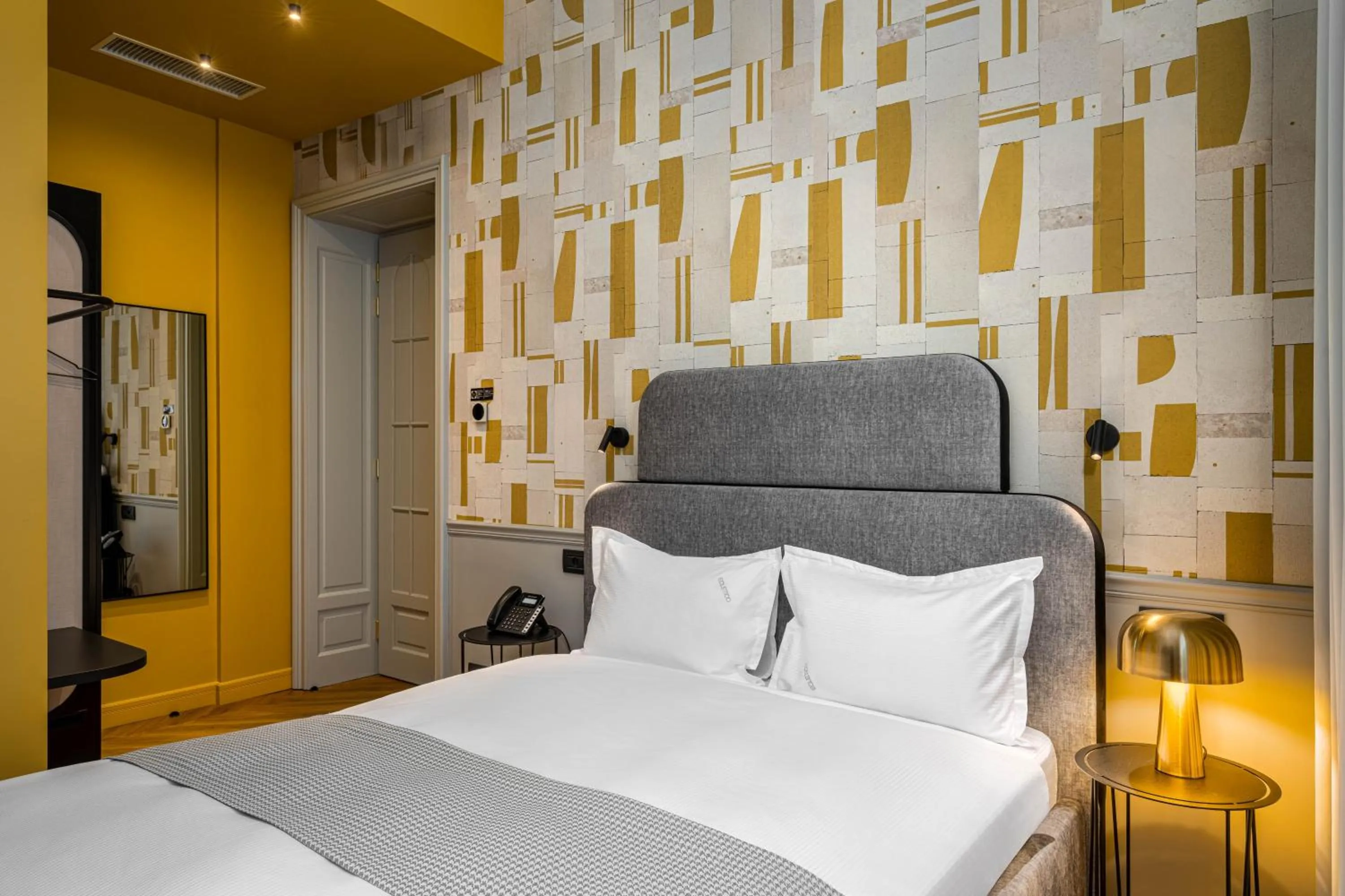 Bed in Ecletico Villa