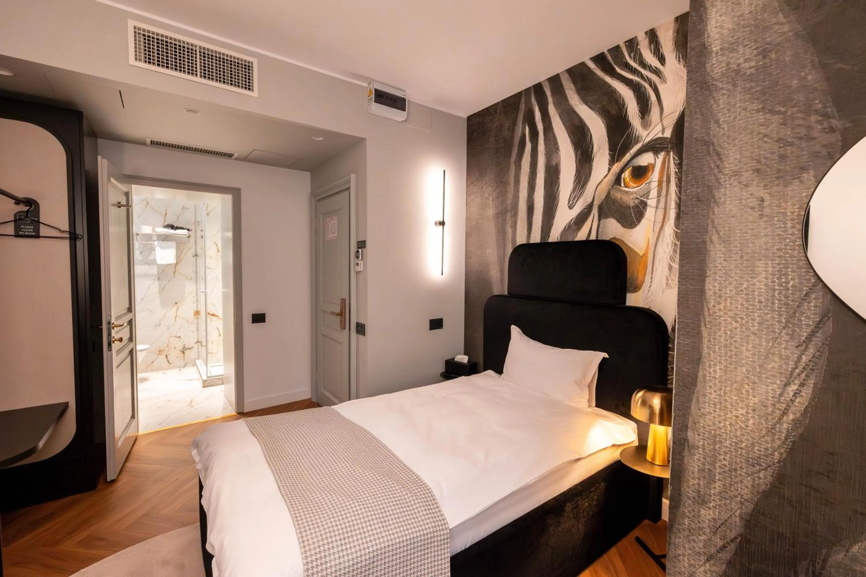 Bed in Ecletico Villa