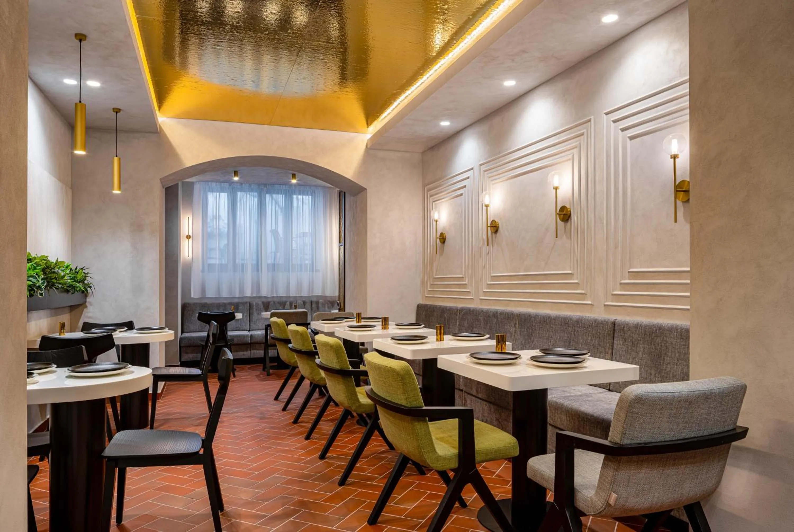 Breakfast in Ecletico Villa