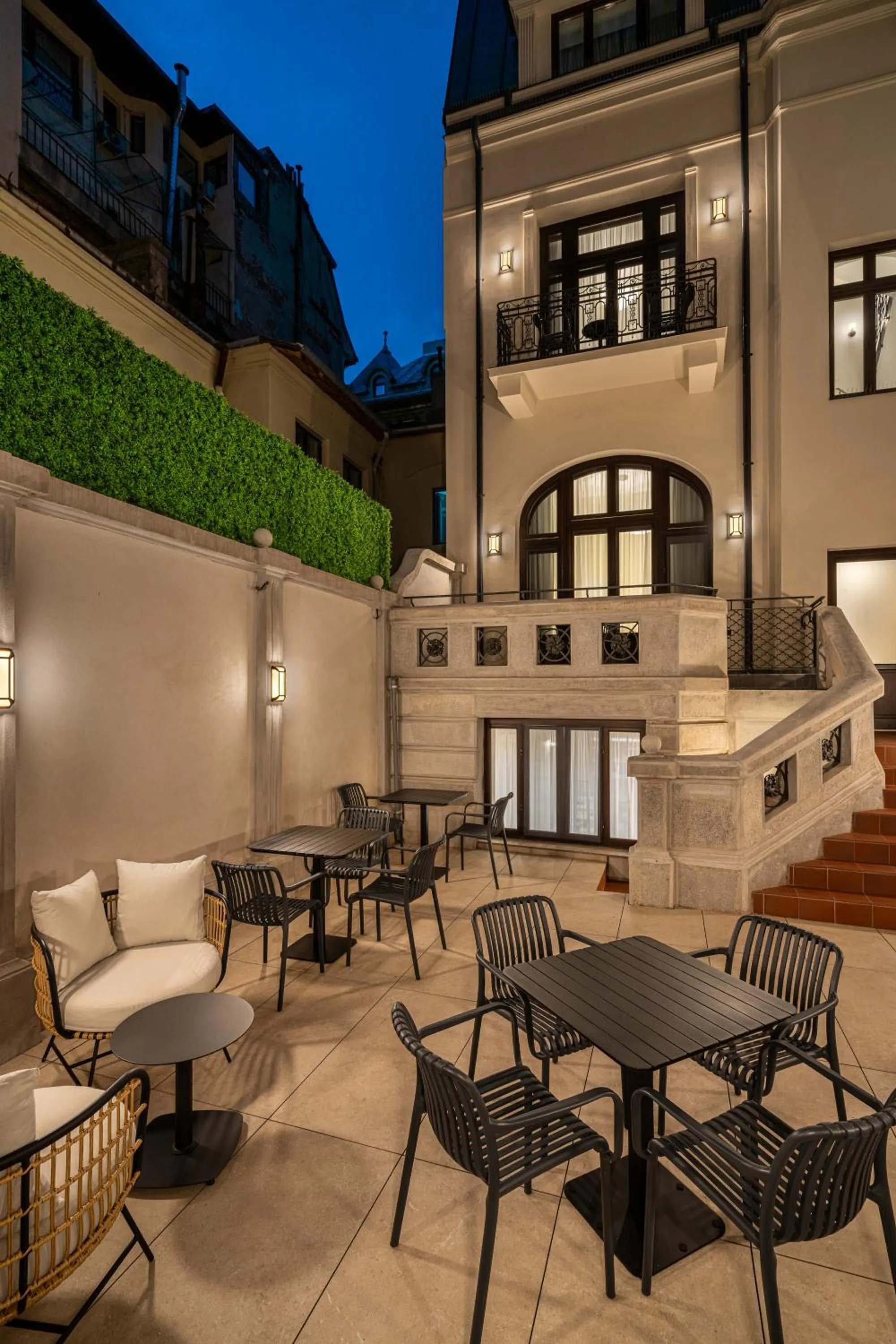 Balcony/Terrace in Ecletico Villa