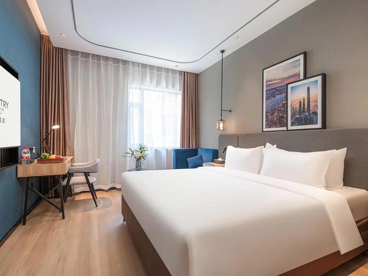 Photo of the whole room in Country Inn & Suite by Radisson, Shanghai Hongkou Football Stadium Chifeng Road