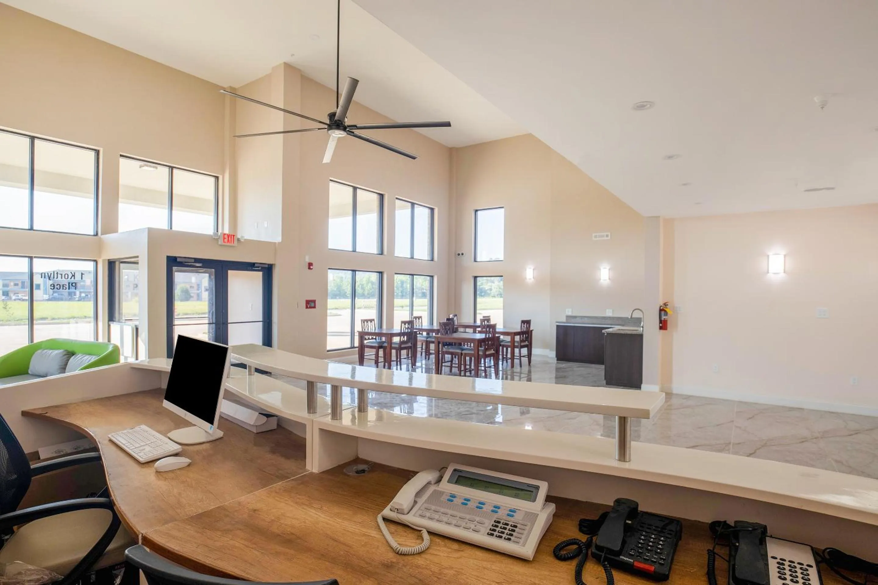 Lobby or reception in OYO Hotel Adairsville Calhoun South I-75