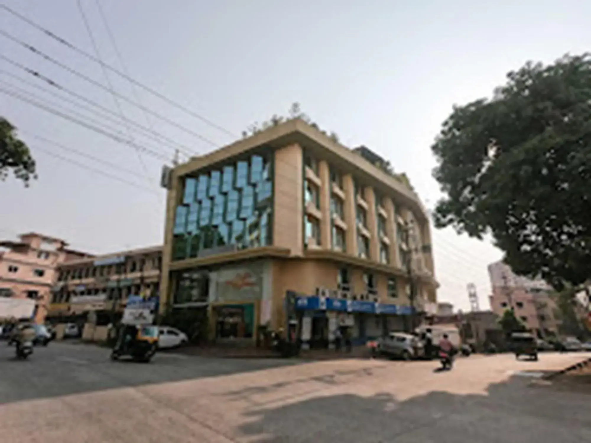 Srinivas Saffron Hotel Srinivas Saffron Hotel