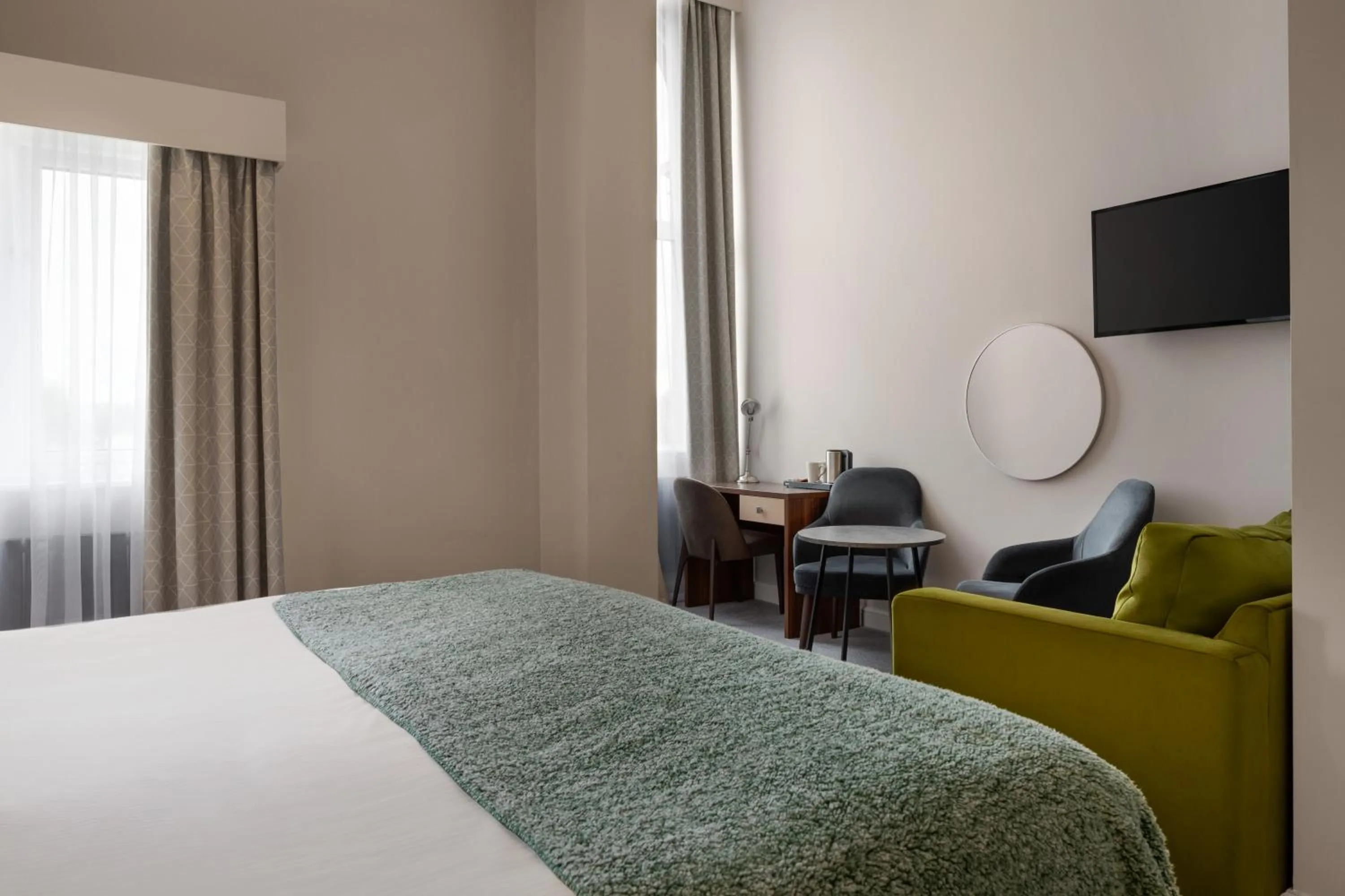 Bedroom, Bed in Trafford Hall Hotel Manchester, Trademark Collection by Wyndham