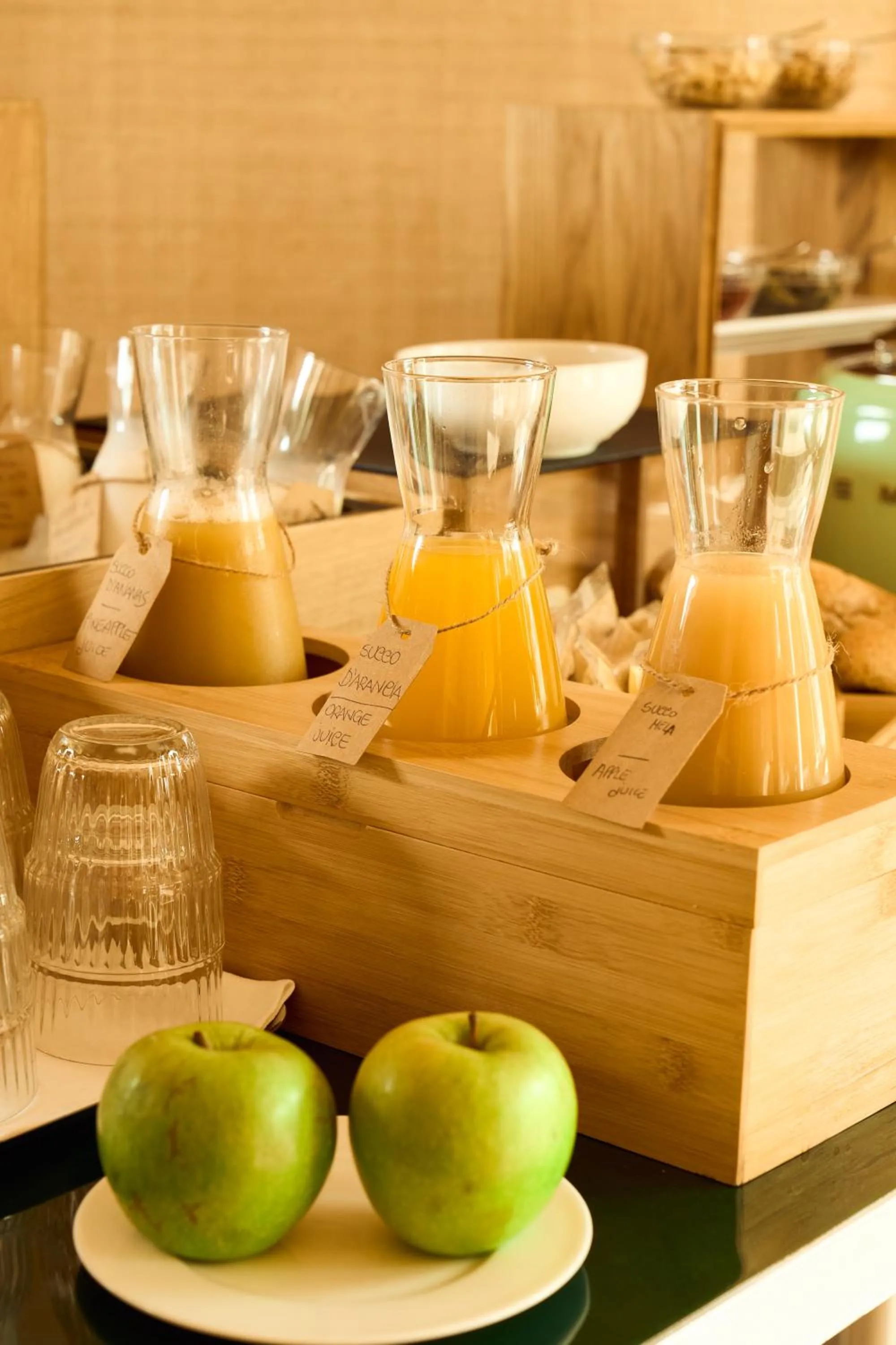 Restaurant/places to eat in CALEA Boutique Hotel