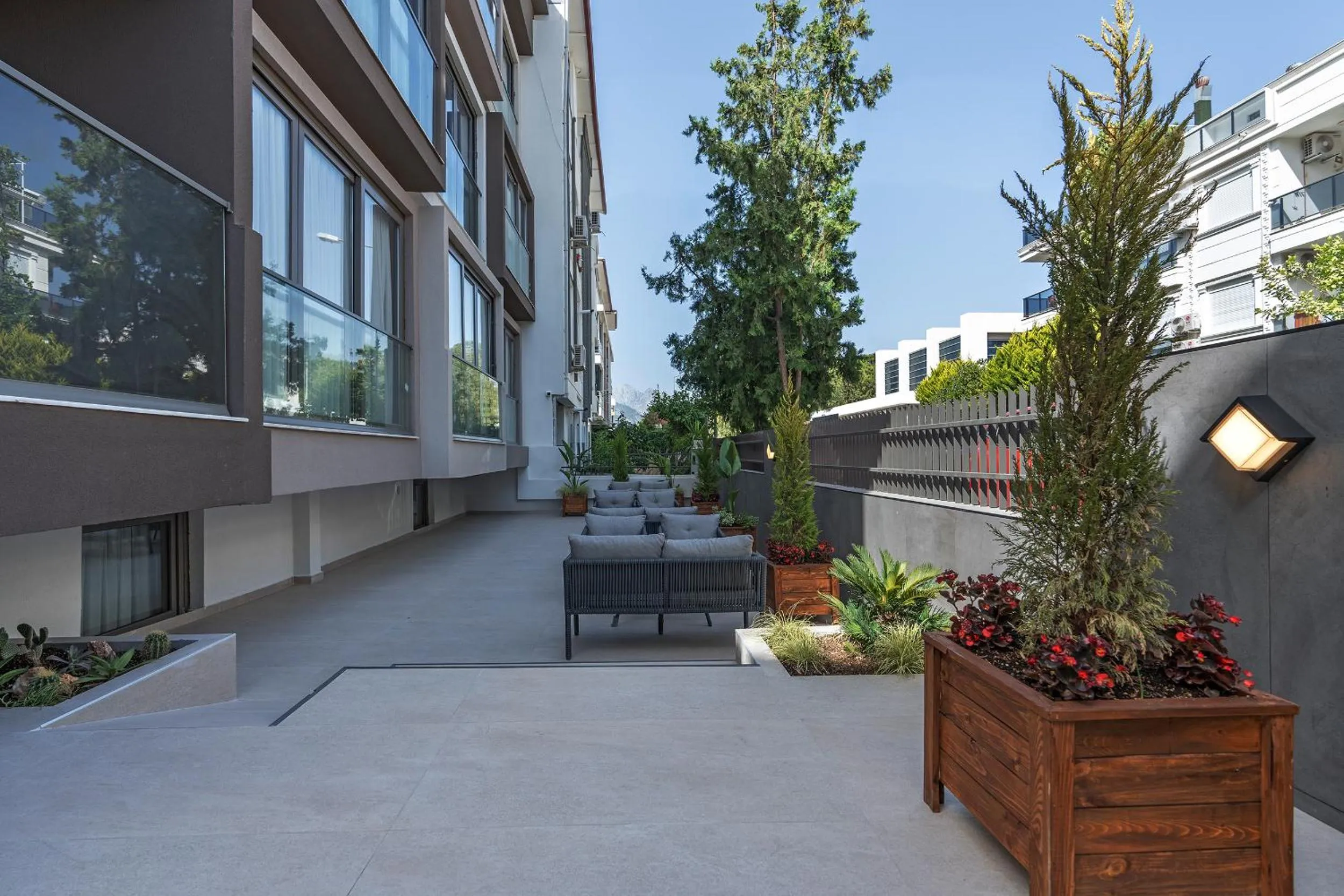 Garden in Doqu Suites Hotel