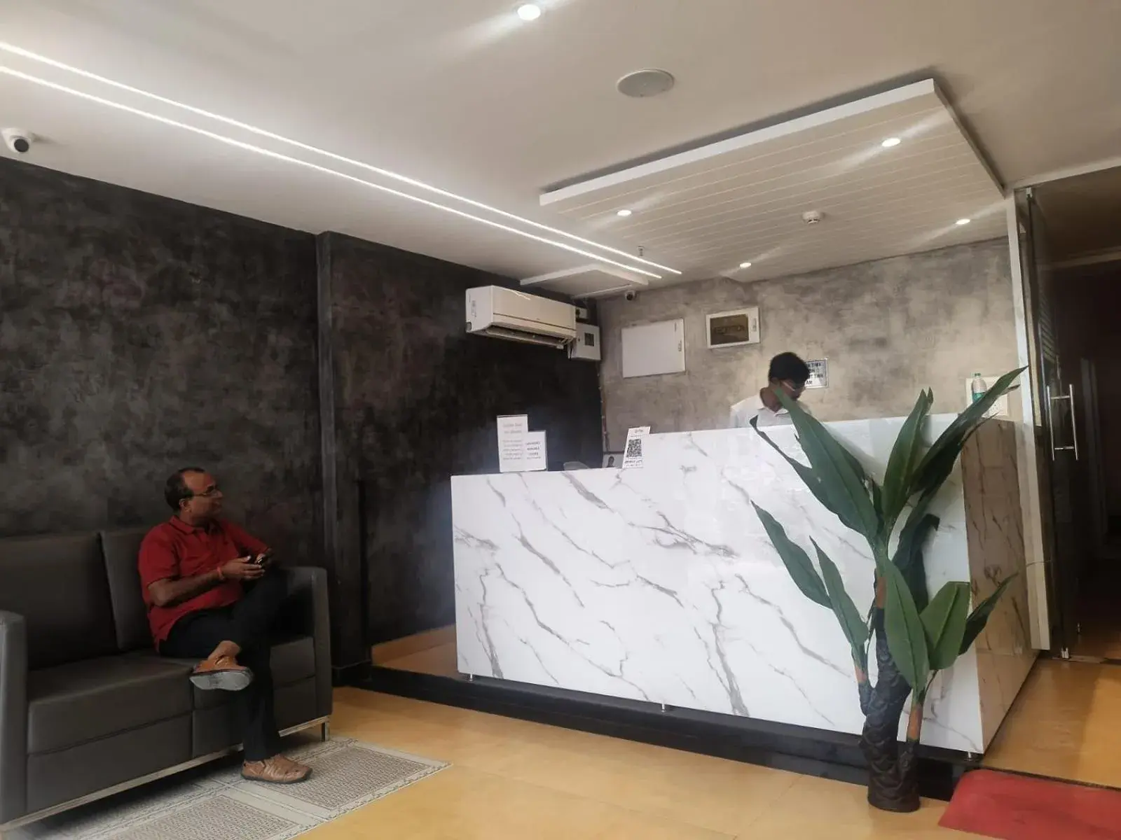 Lobby or reception in Hotel La Premier Lobby or reception in Hotel La Premier