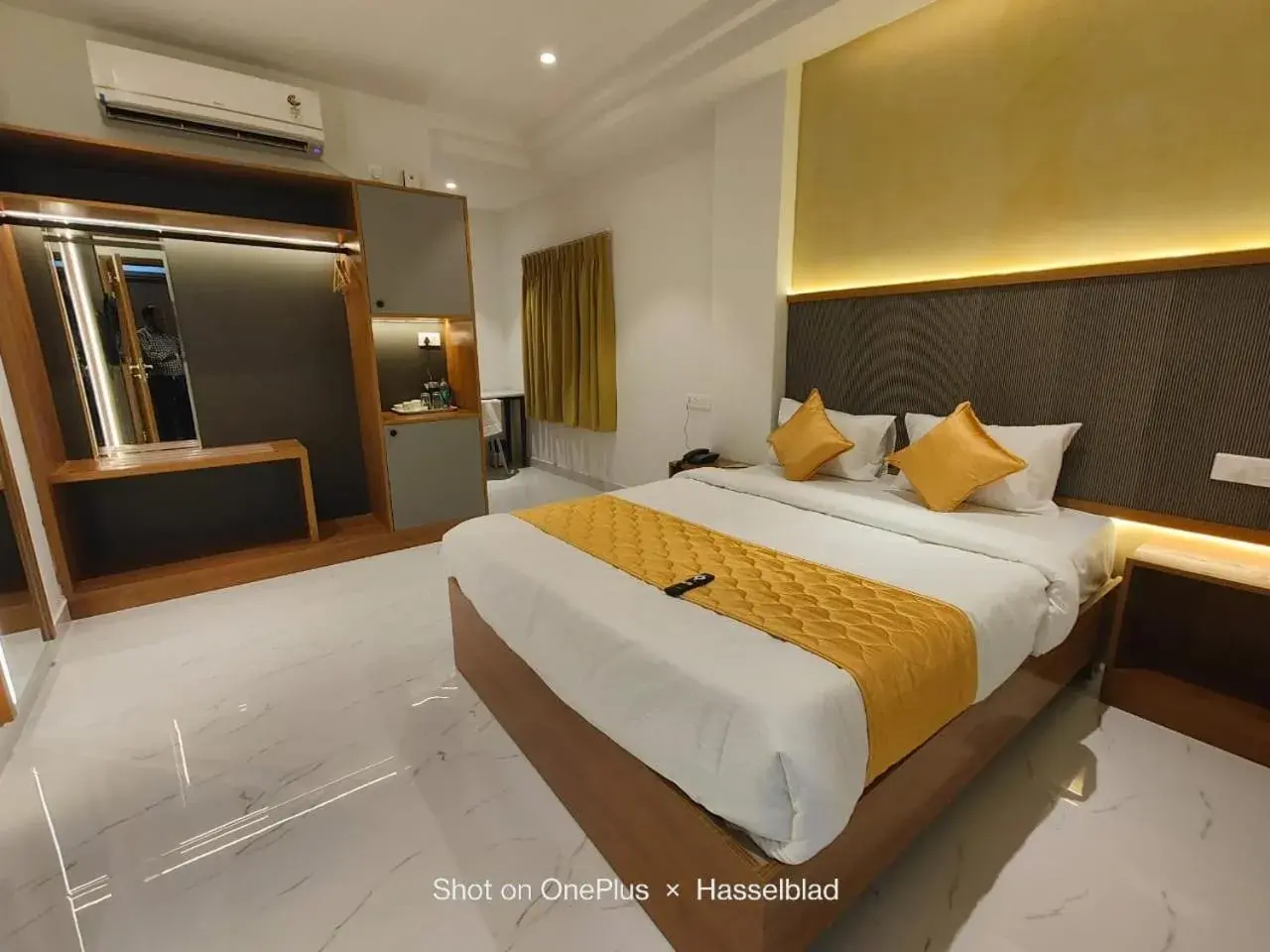 Bedroom, Bed in Hotel La Premier Bedroom, Bed in Hotel La Premier