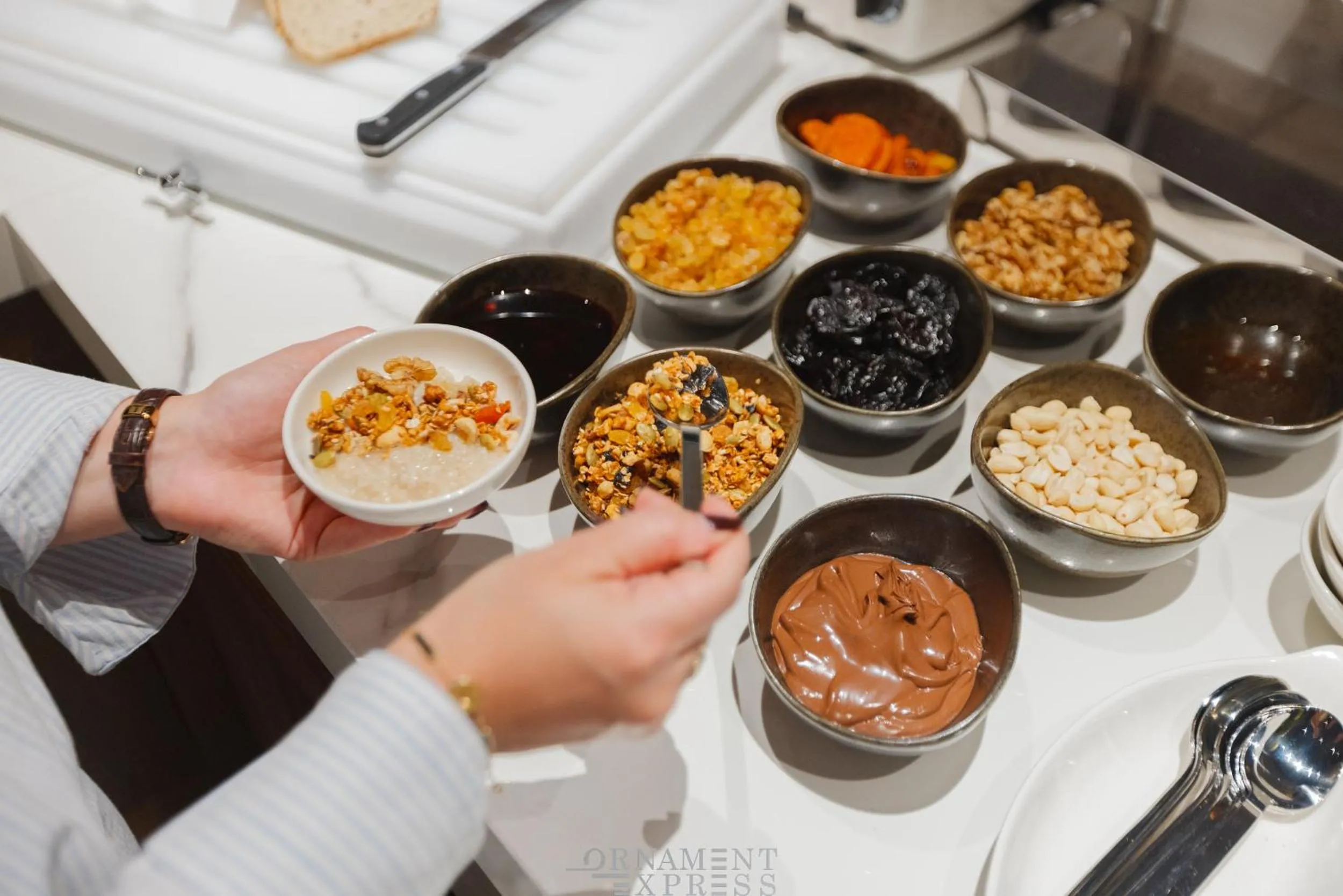 Buffet breakfast in Piazza Epigraph
