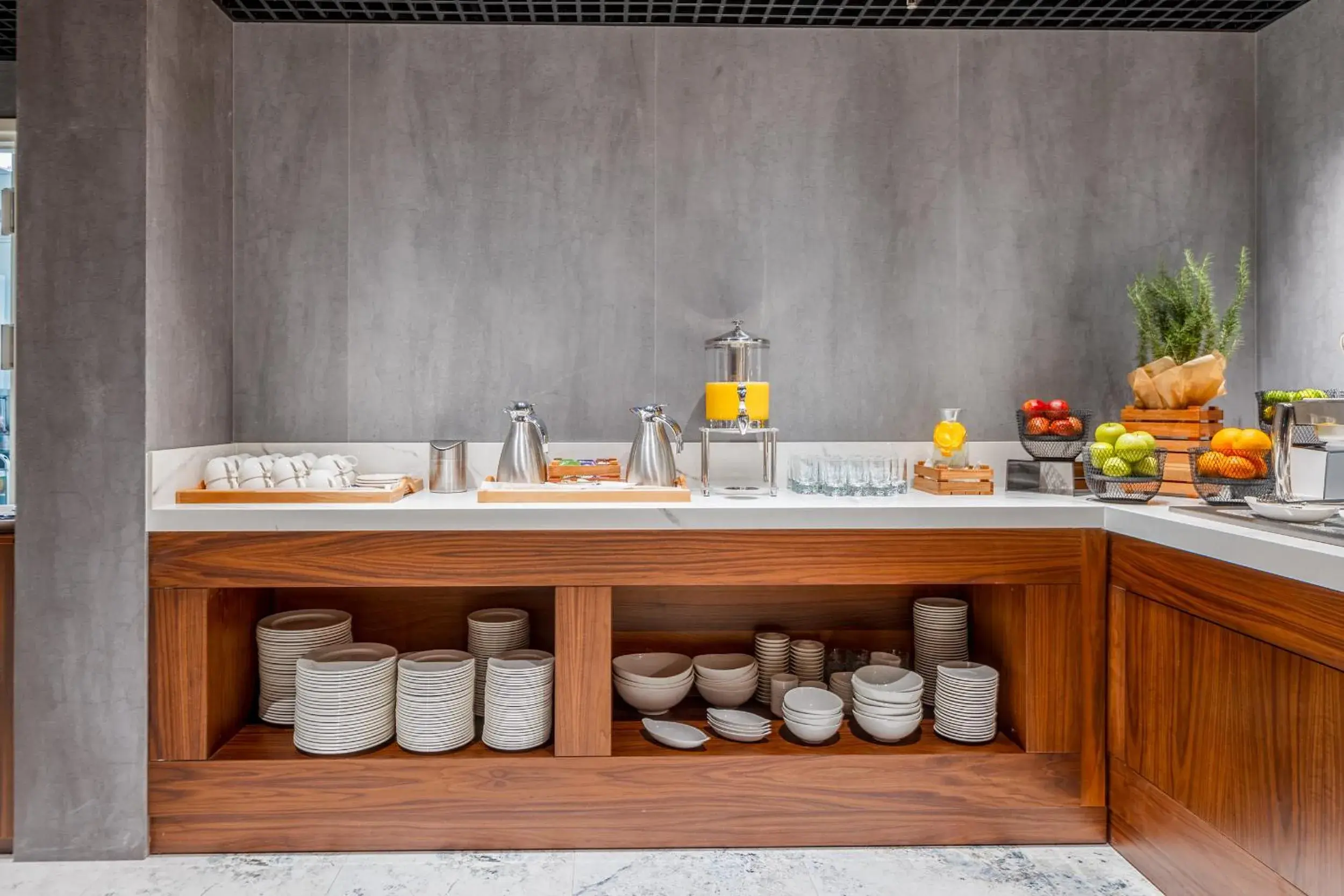 Buffet breakfast in Piazza Epigraph Buffet breakfast in Piazza Epigraph