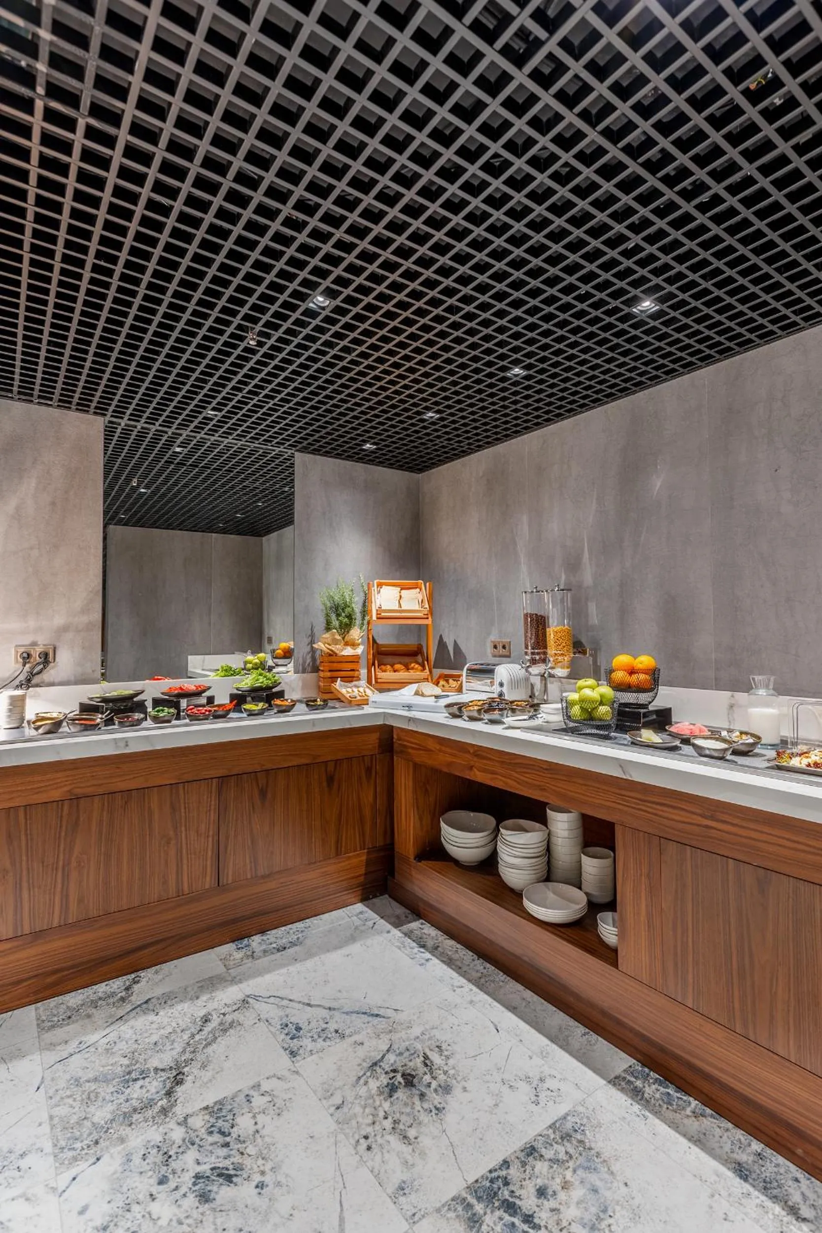 Buffet breakfast in Piazza Epigraph