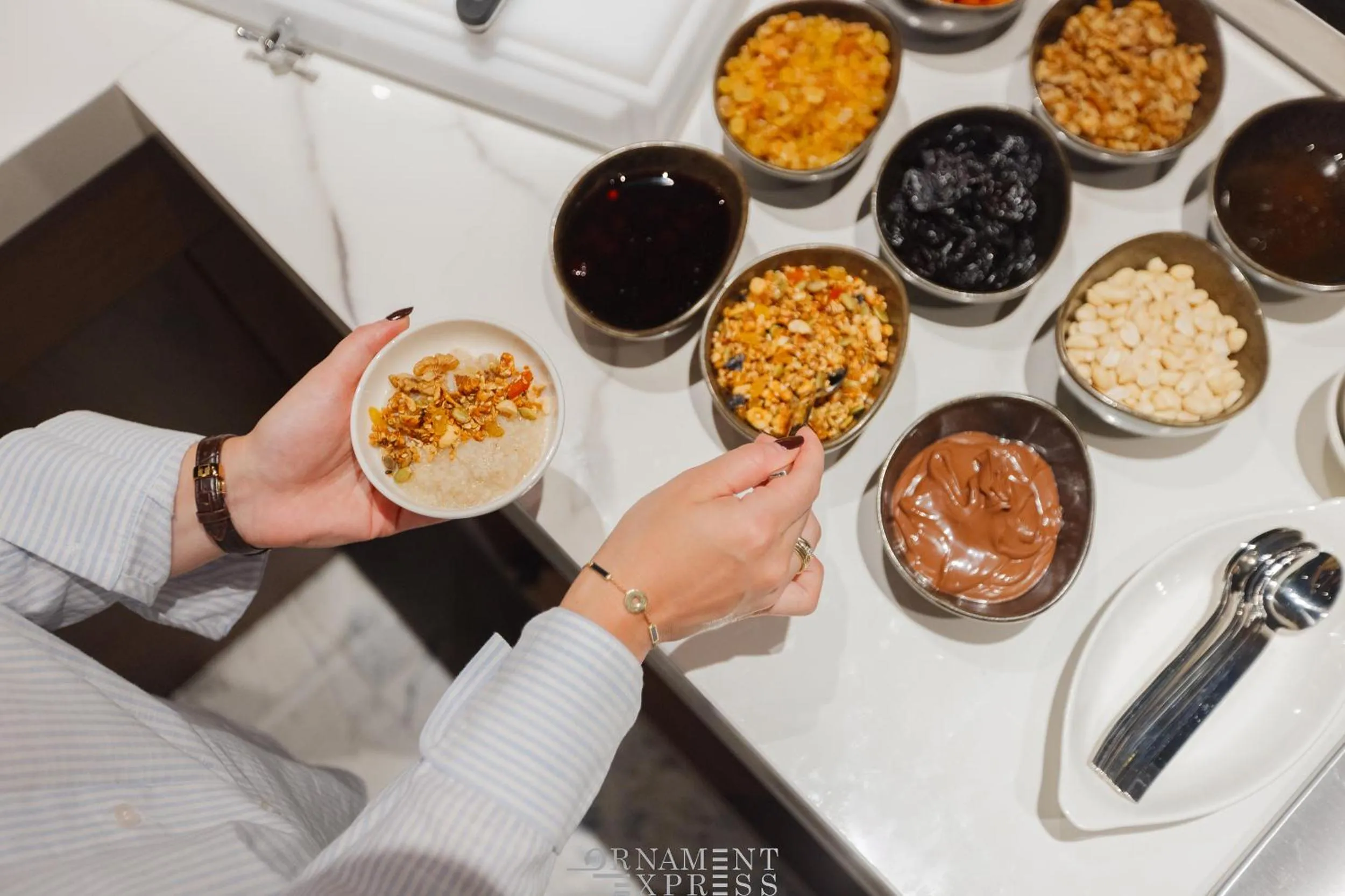 Buffet breakfast in Piazza Epigraph
