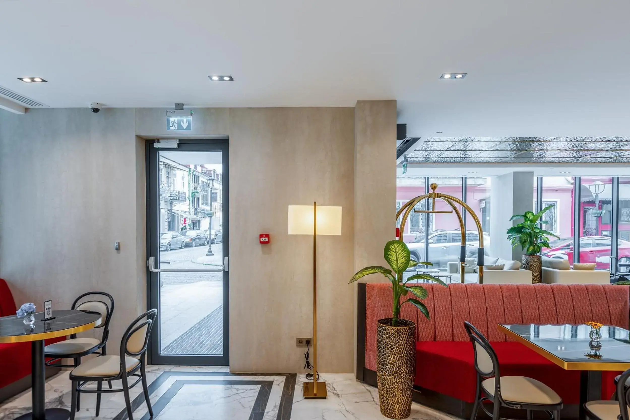 Restaurant/places to eat in Piazza Epigraph Restaurant/places to eat in Piazza Epigraph