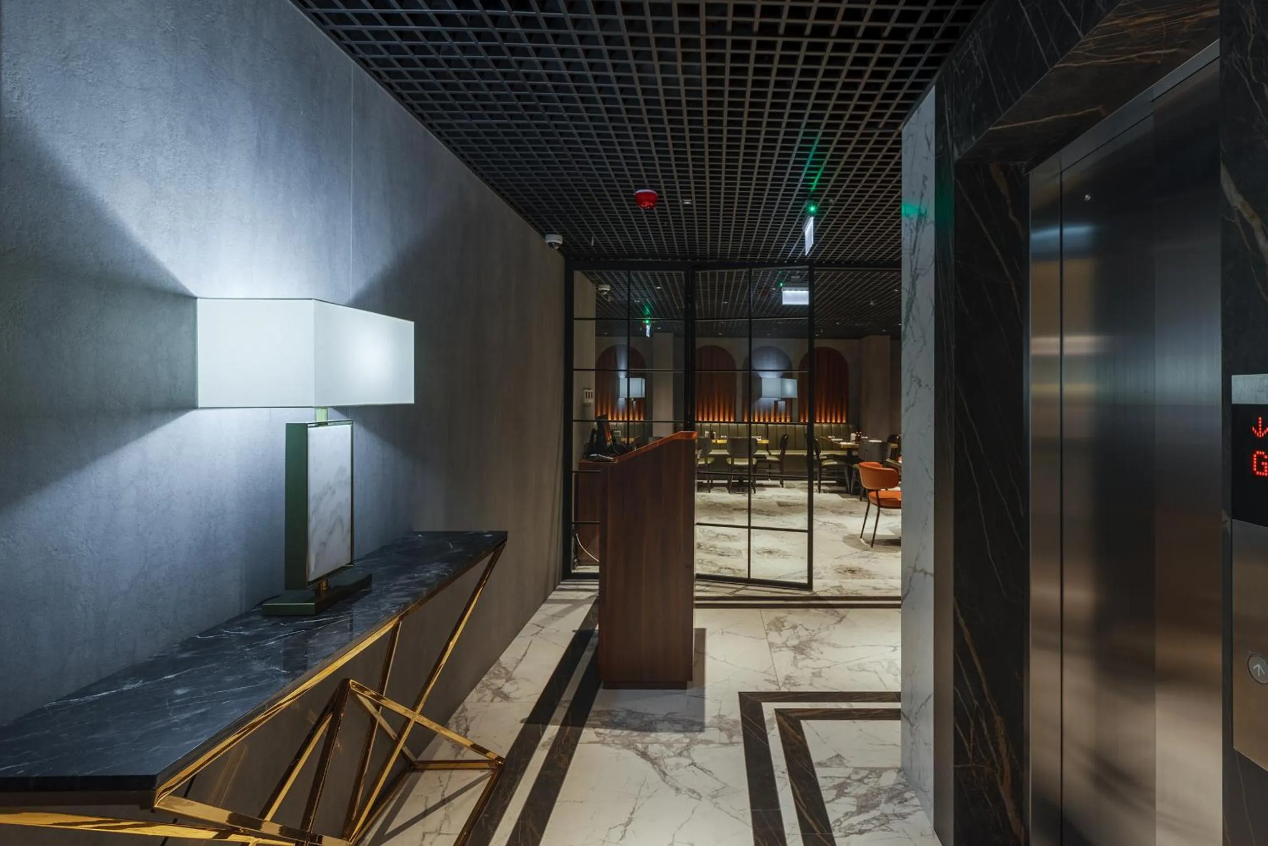 Breakfast in Piazza Epigraph