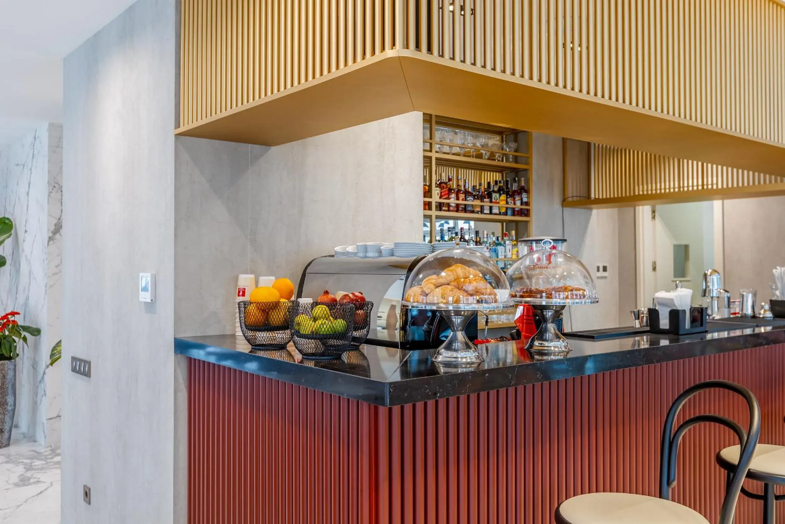 Restaurant/places to eat in Piazza Epigraph Restaurant/places to eat in Piazza Epigraph