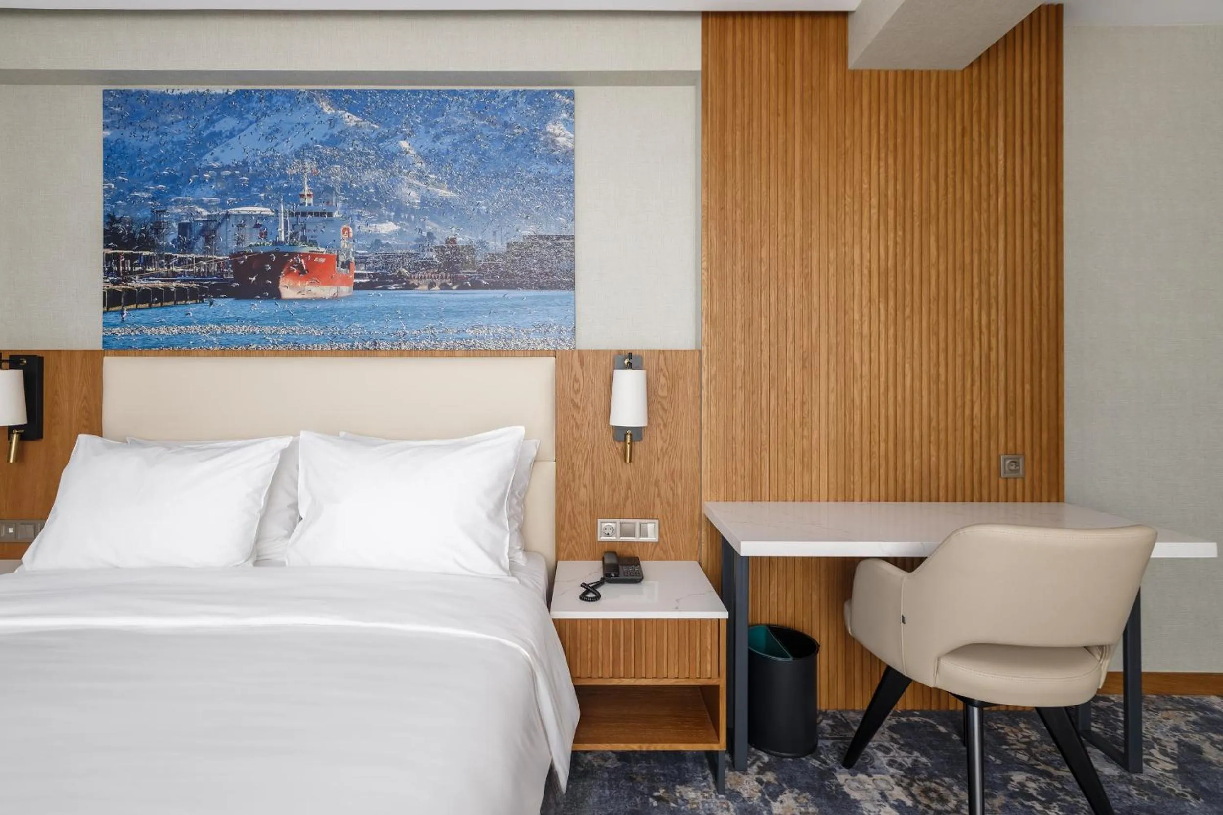 Bedroom, Bed in Piazza Epigraph