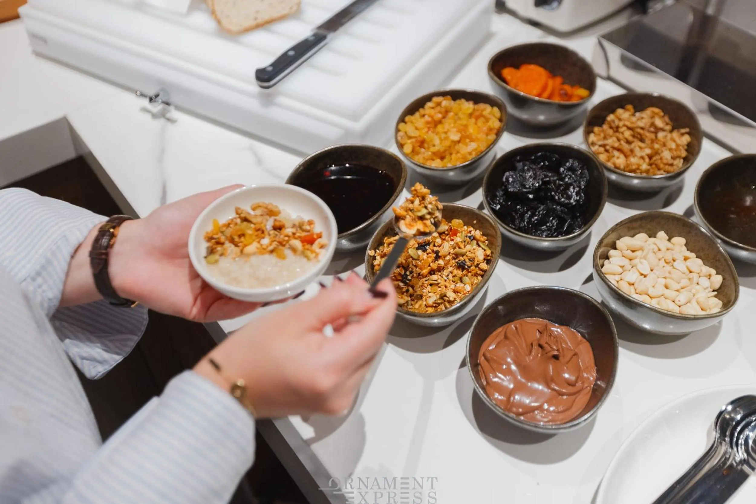 Buffet breakfast in Piazza Epigraph