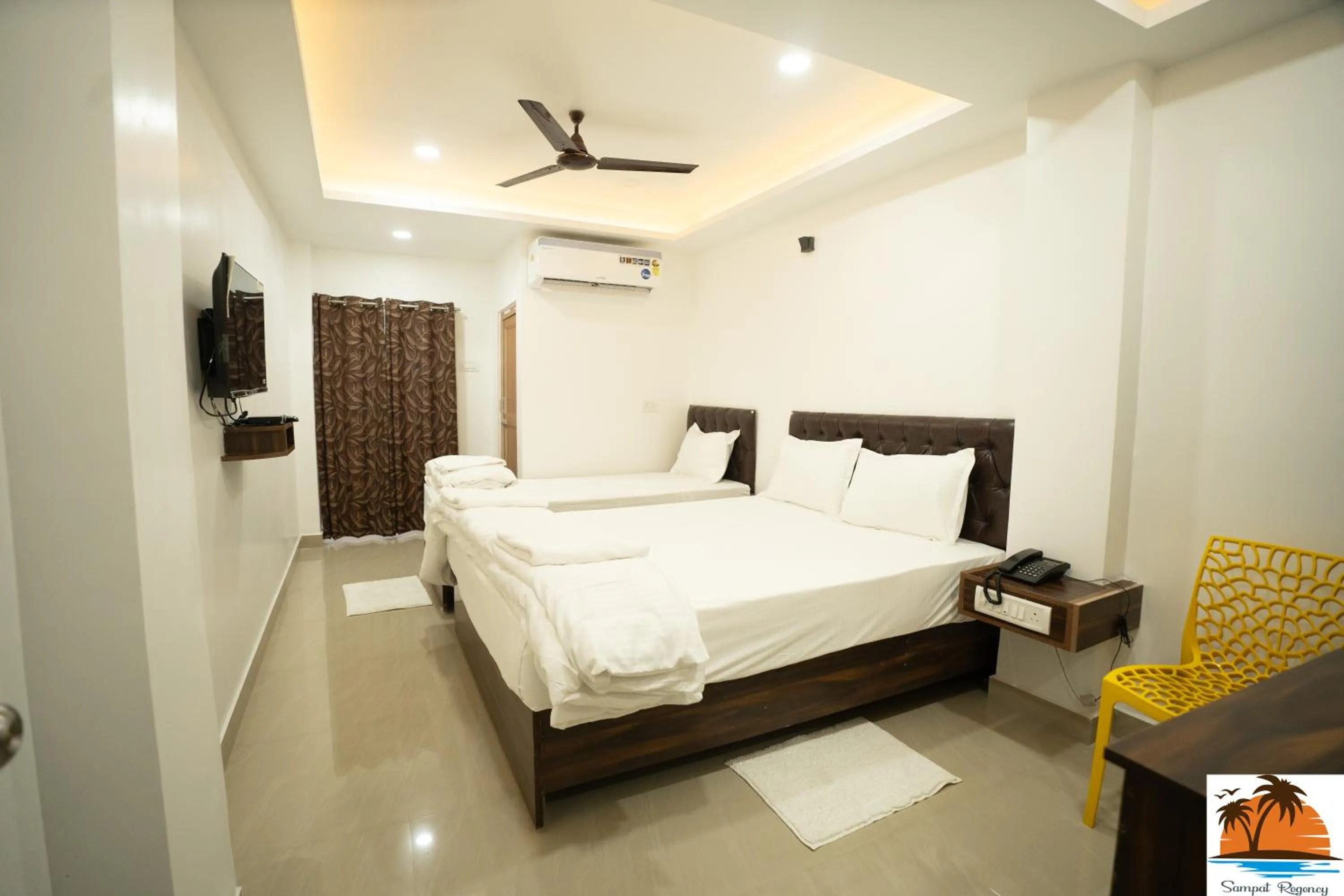 Bed in Sampat Regency