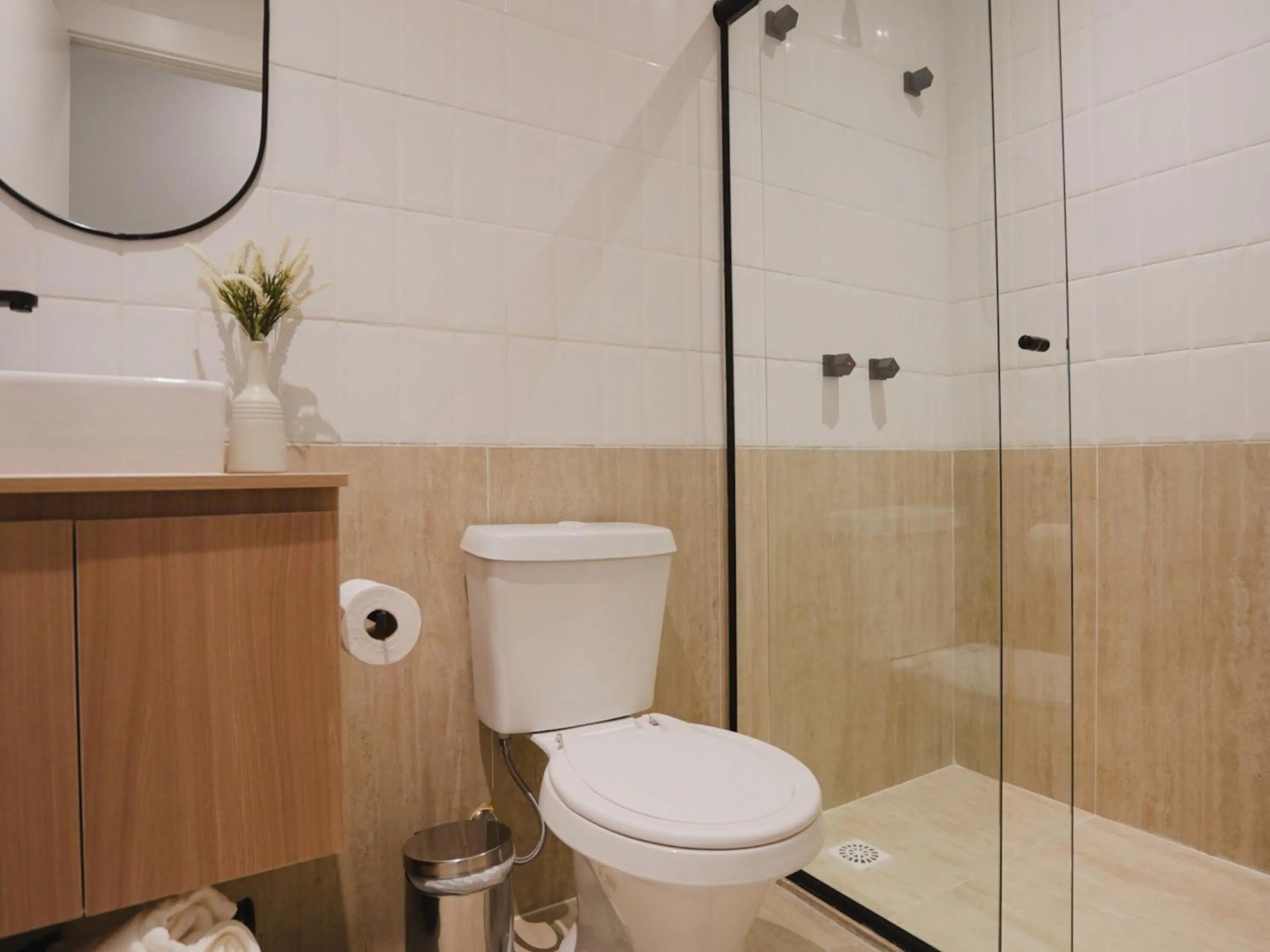 Toilet in Apê Av Paulista Haddock Lobo