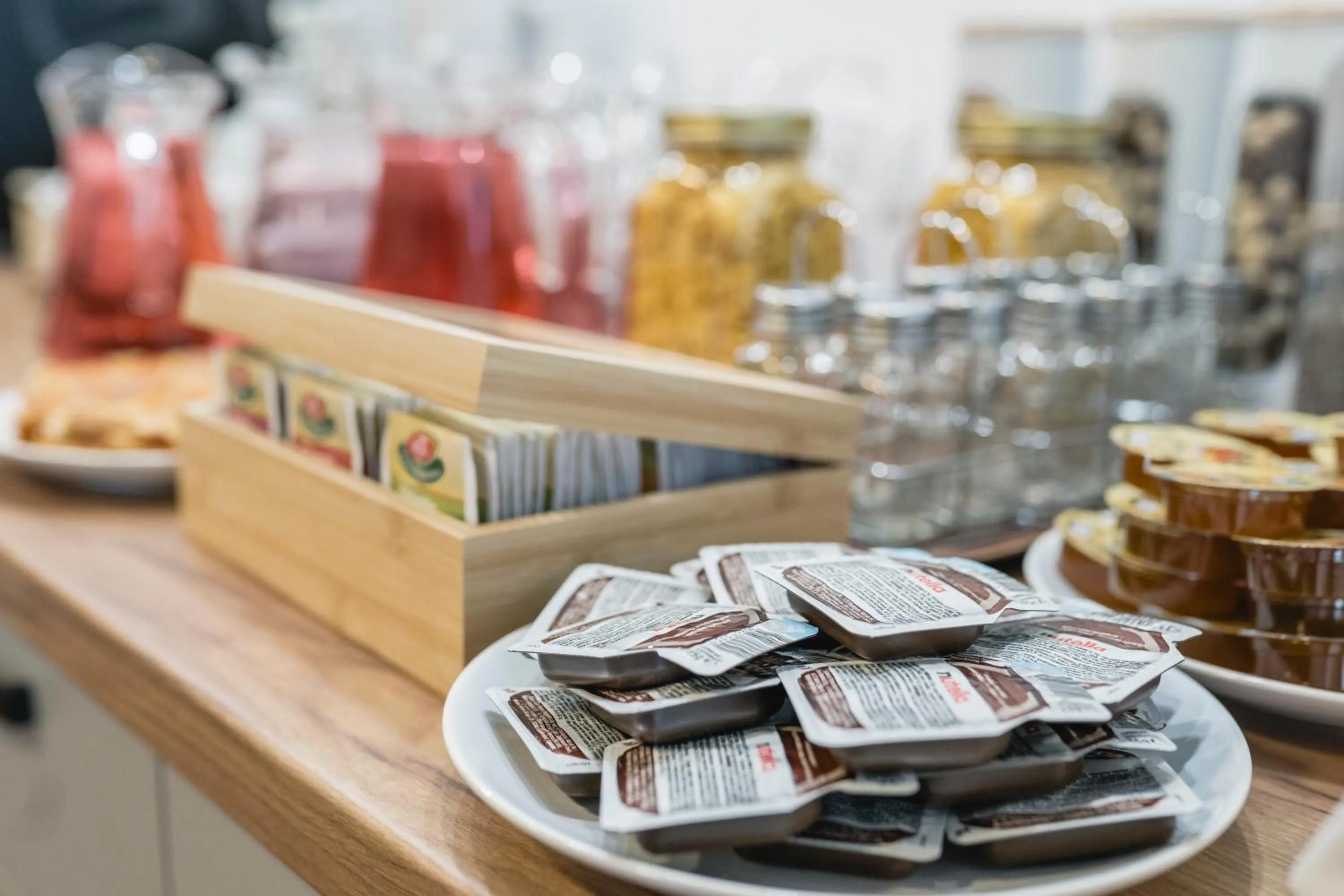 Buffet breakfast in Hotel Comat Deva