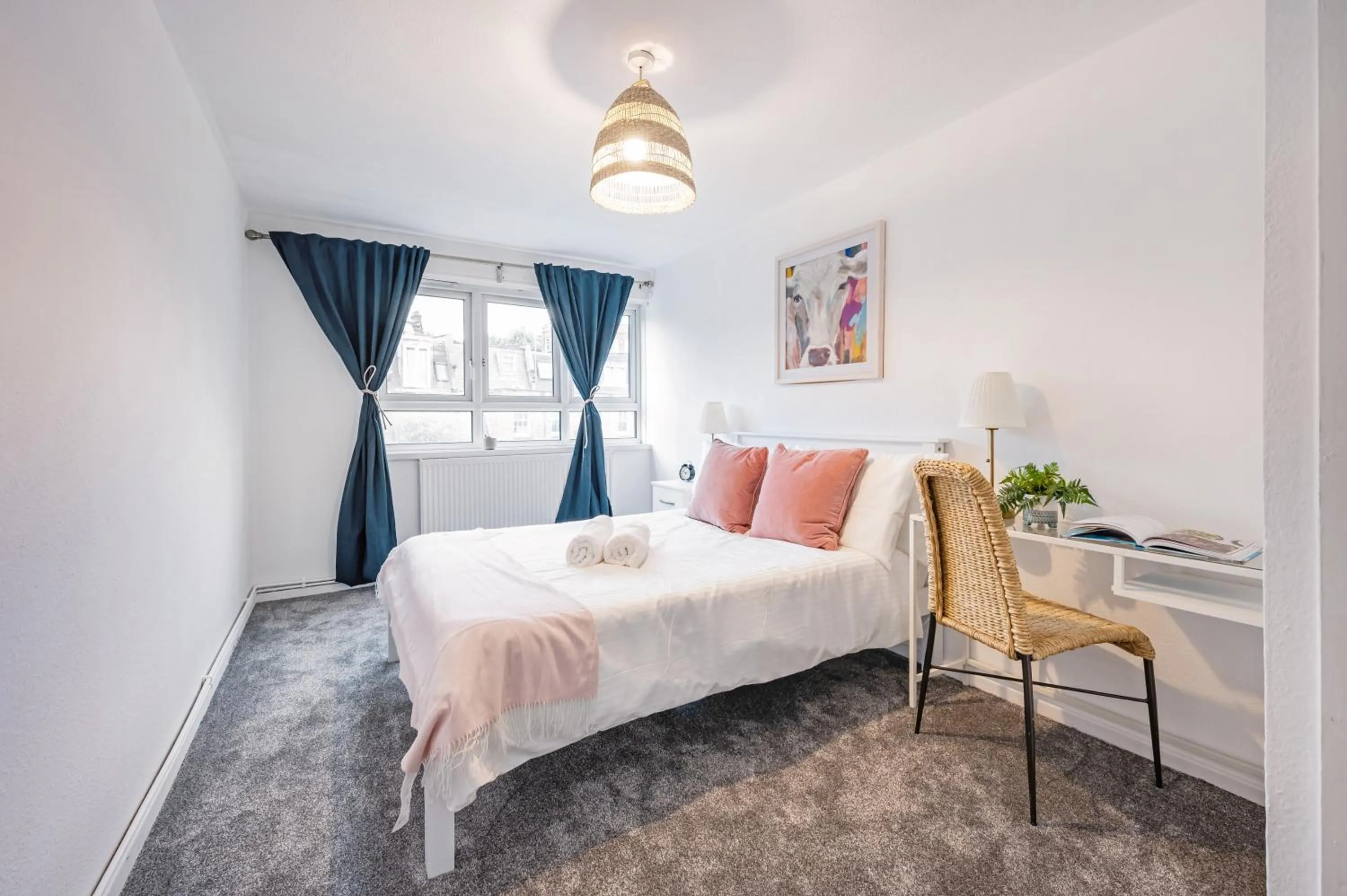 Nice 2-bed flat near Earls Court