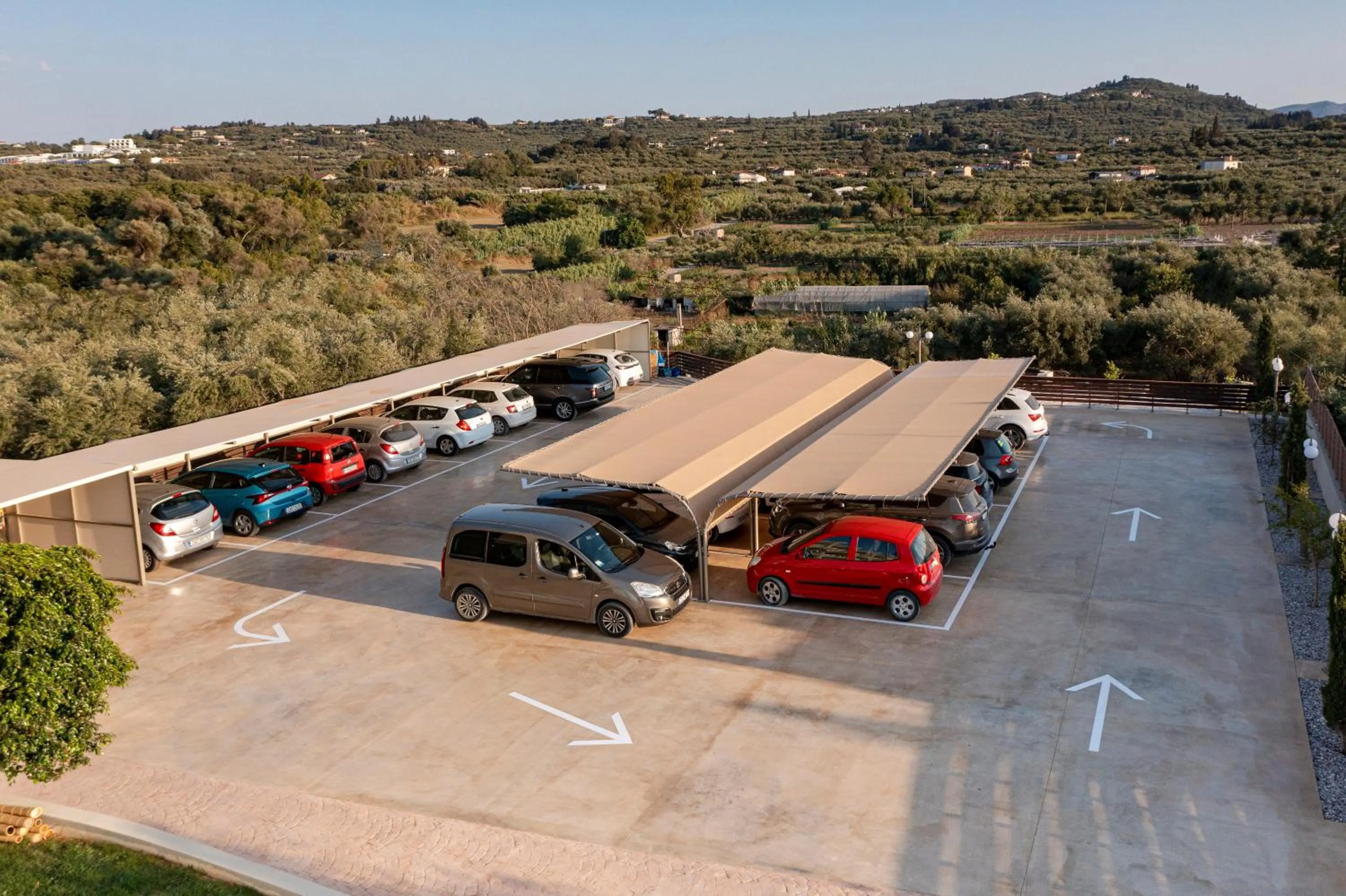 Parking in Arkadia Hotel