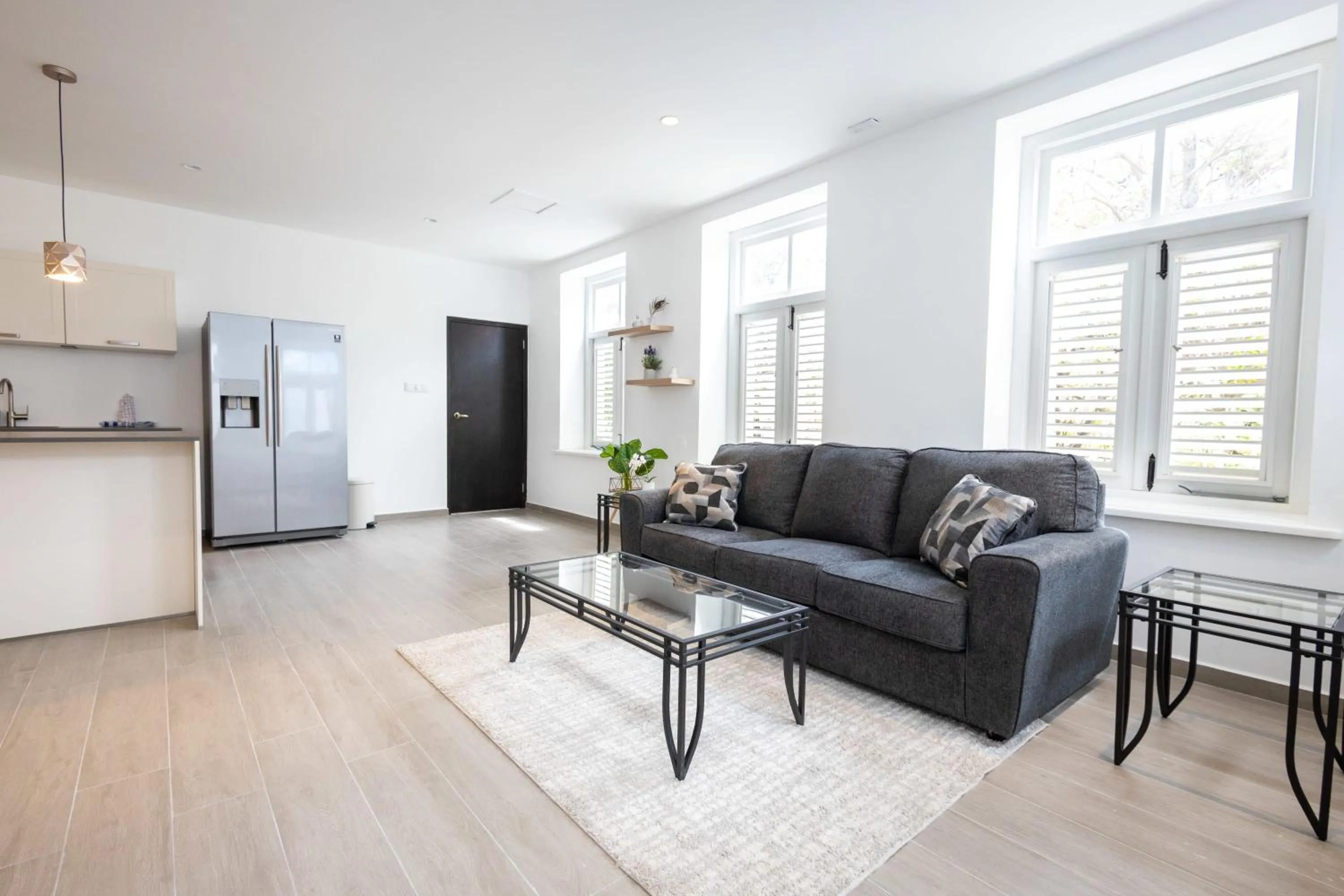 Kitchen or kitchenette in Willemstad Historic City Suites