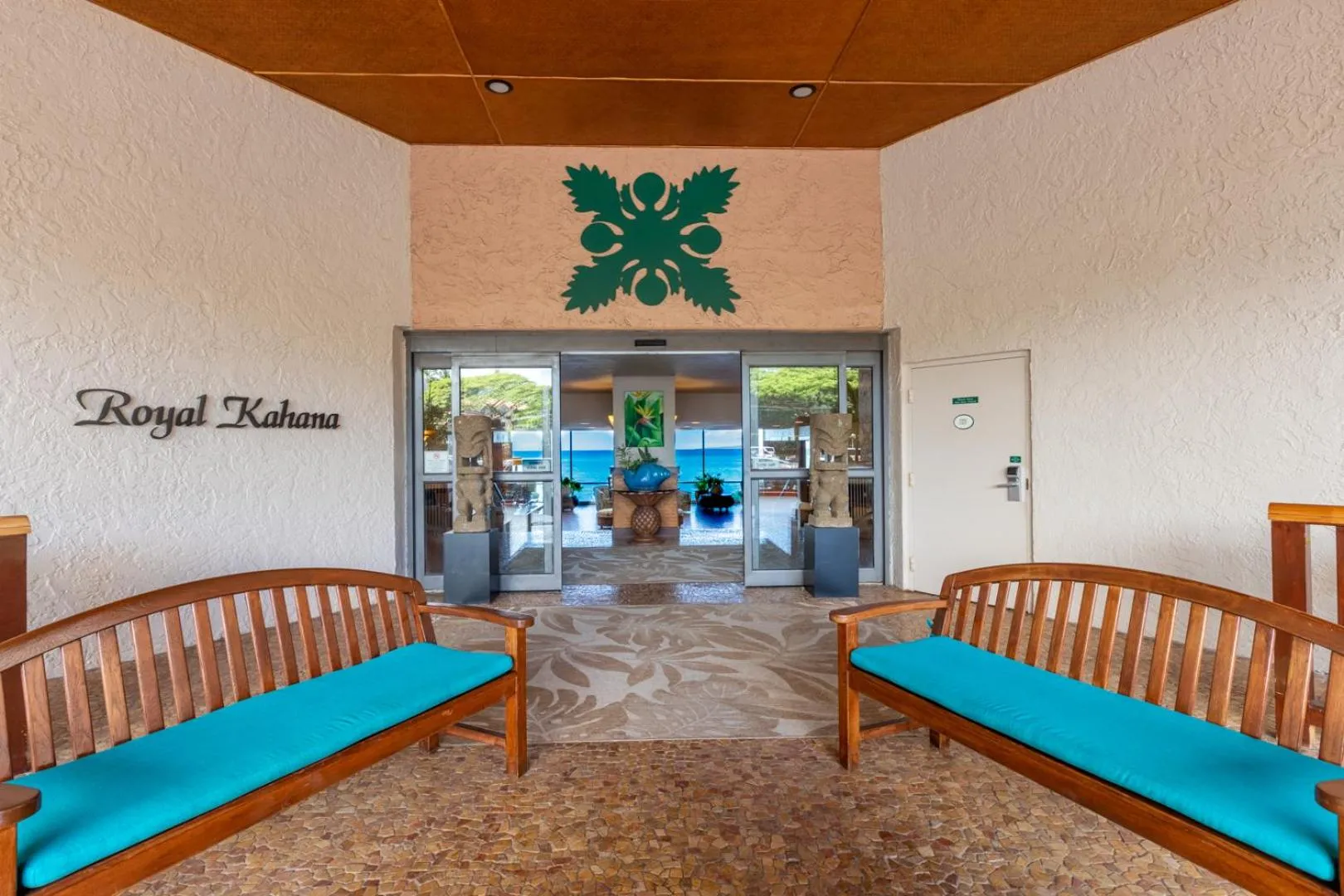 Vincson Island Paradise at Royal Kahana