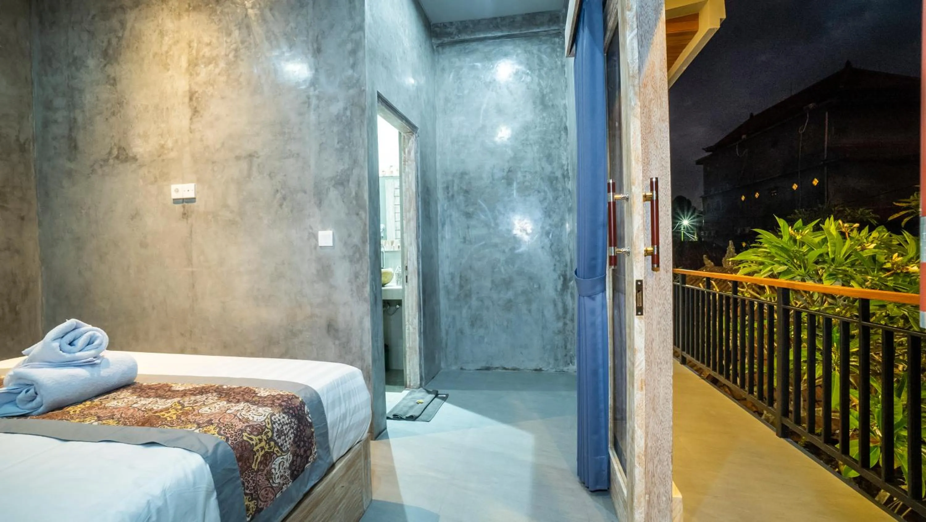 Bed in Skyline House Ubud View by EPS