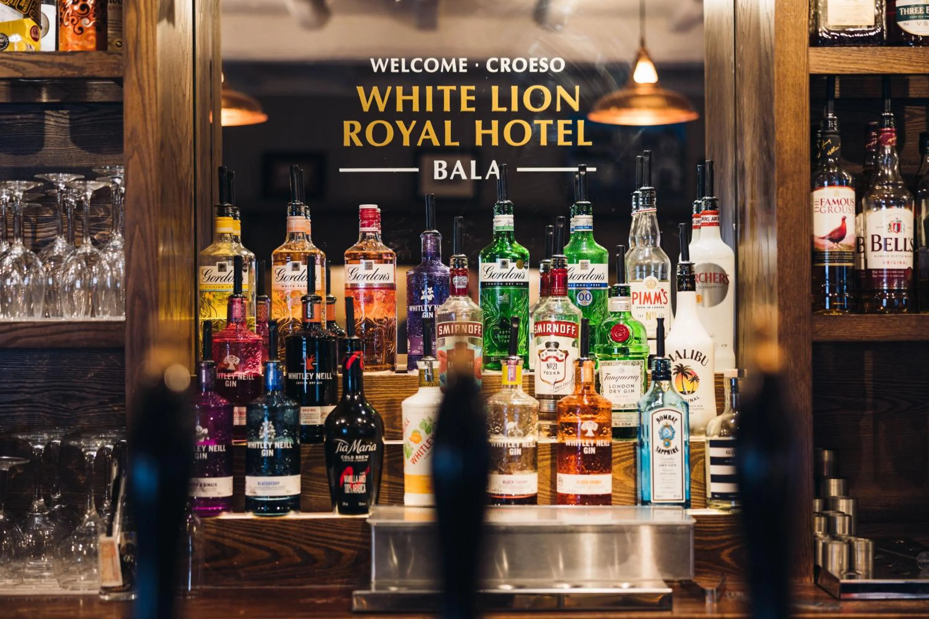 Lounge or bar in White Lion Royal Hotel