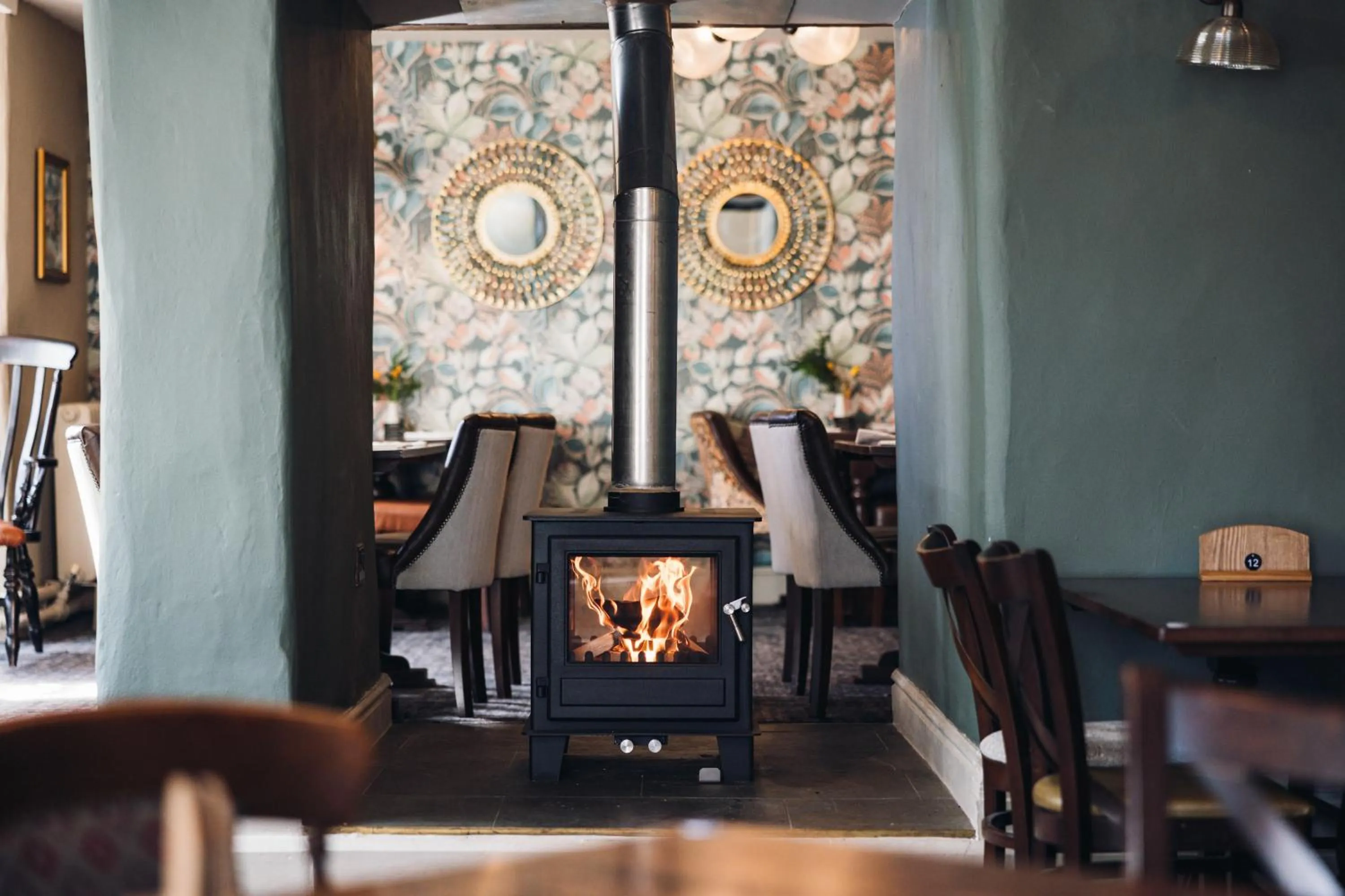 Dining area in White Lion Royal Hotel
