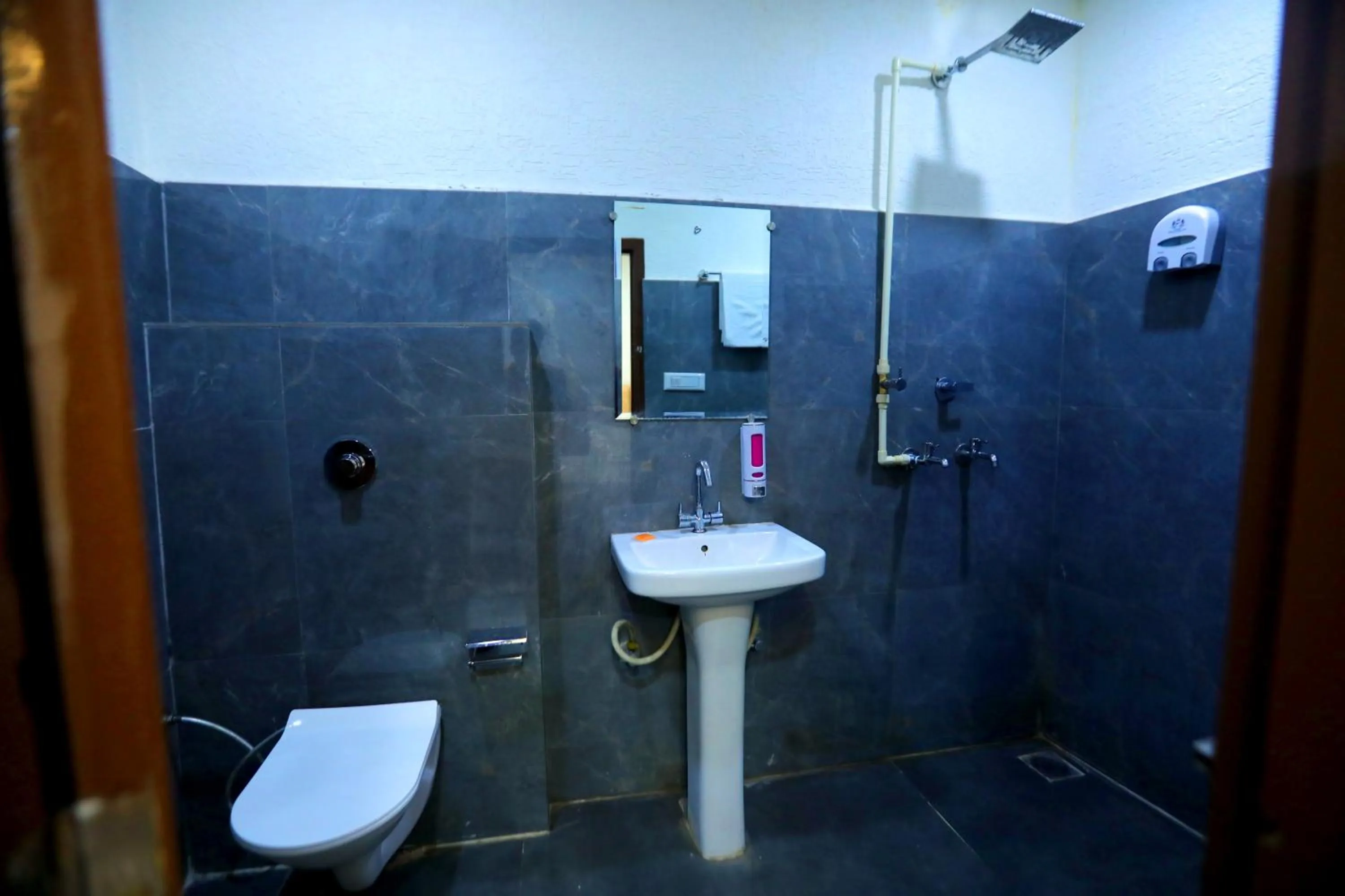 Bathroom in Hotel Bella Vista Inn