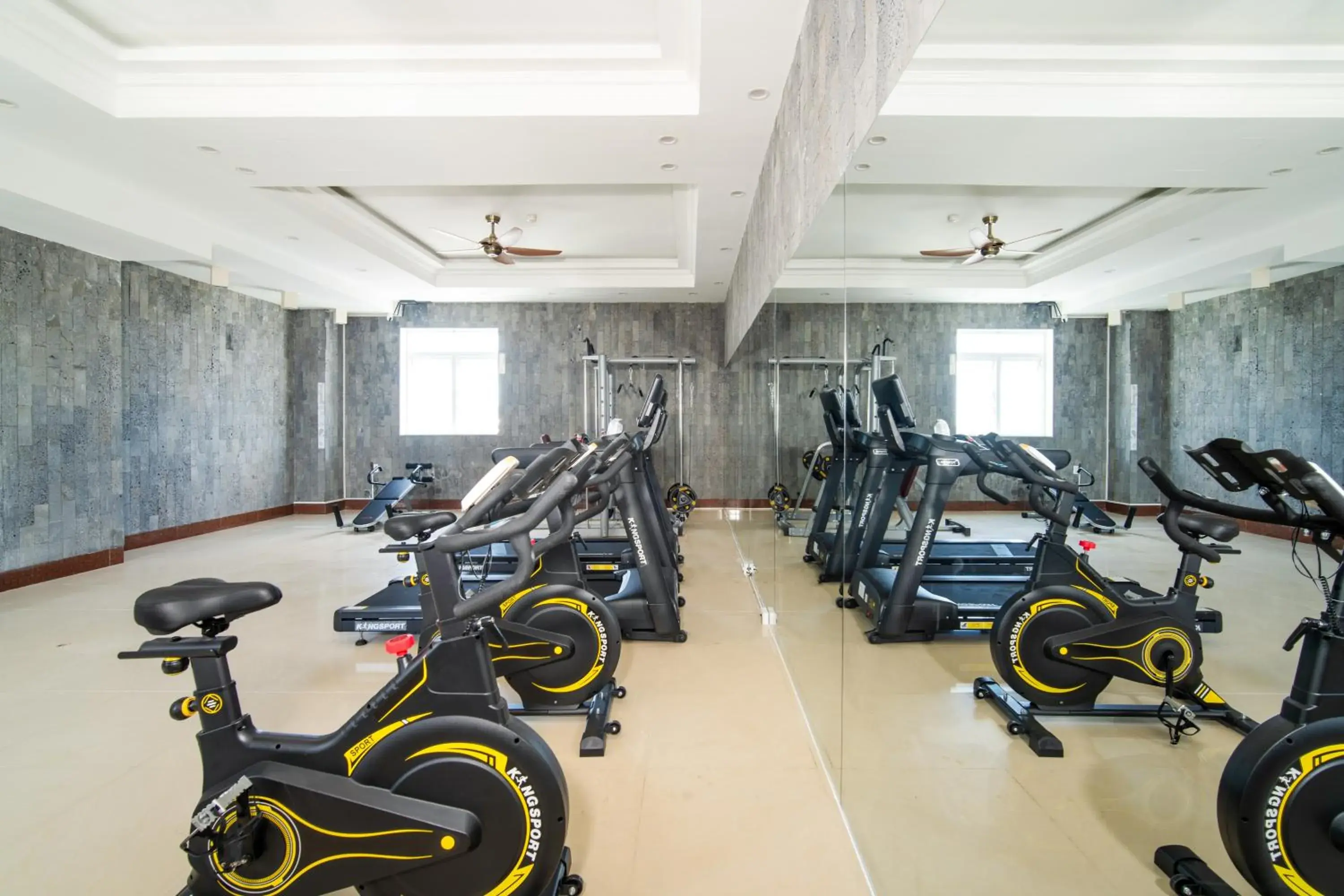 Fitness centre/facilities in Elites Hotel Fitness centre/facilities in Elites Hotel