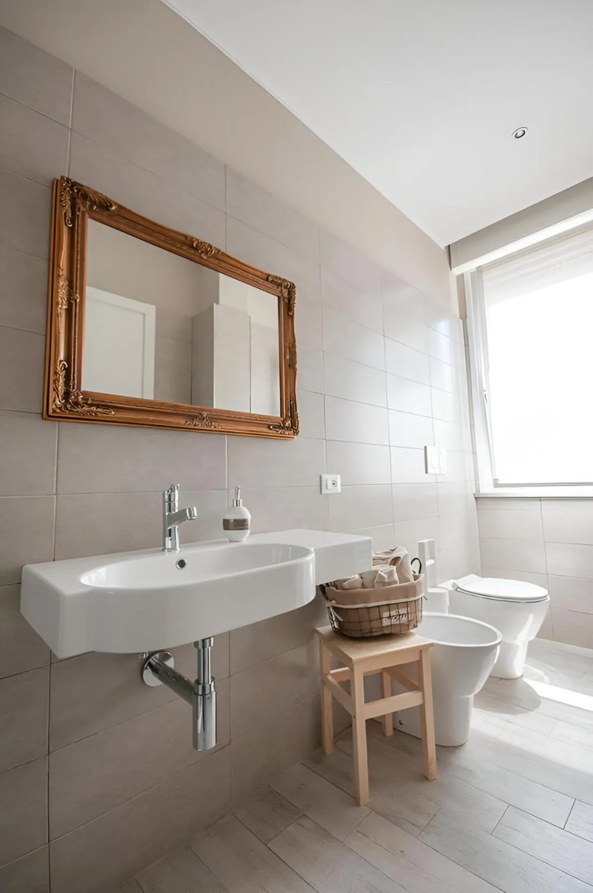 Alla Scaletta - Stanze con Bagno Privato e WiFi a Pochi Passi dal Duomo