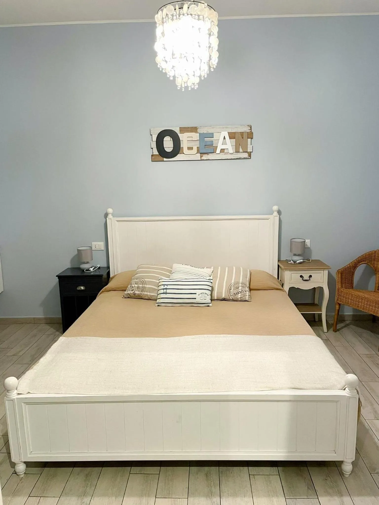 Bed in Alla Scaletta - Stanze con Bagno Privato e WiFi a Pochi Passi dal Duomo