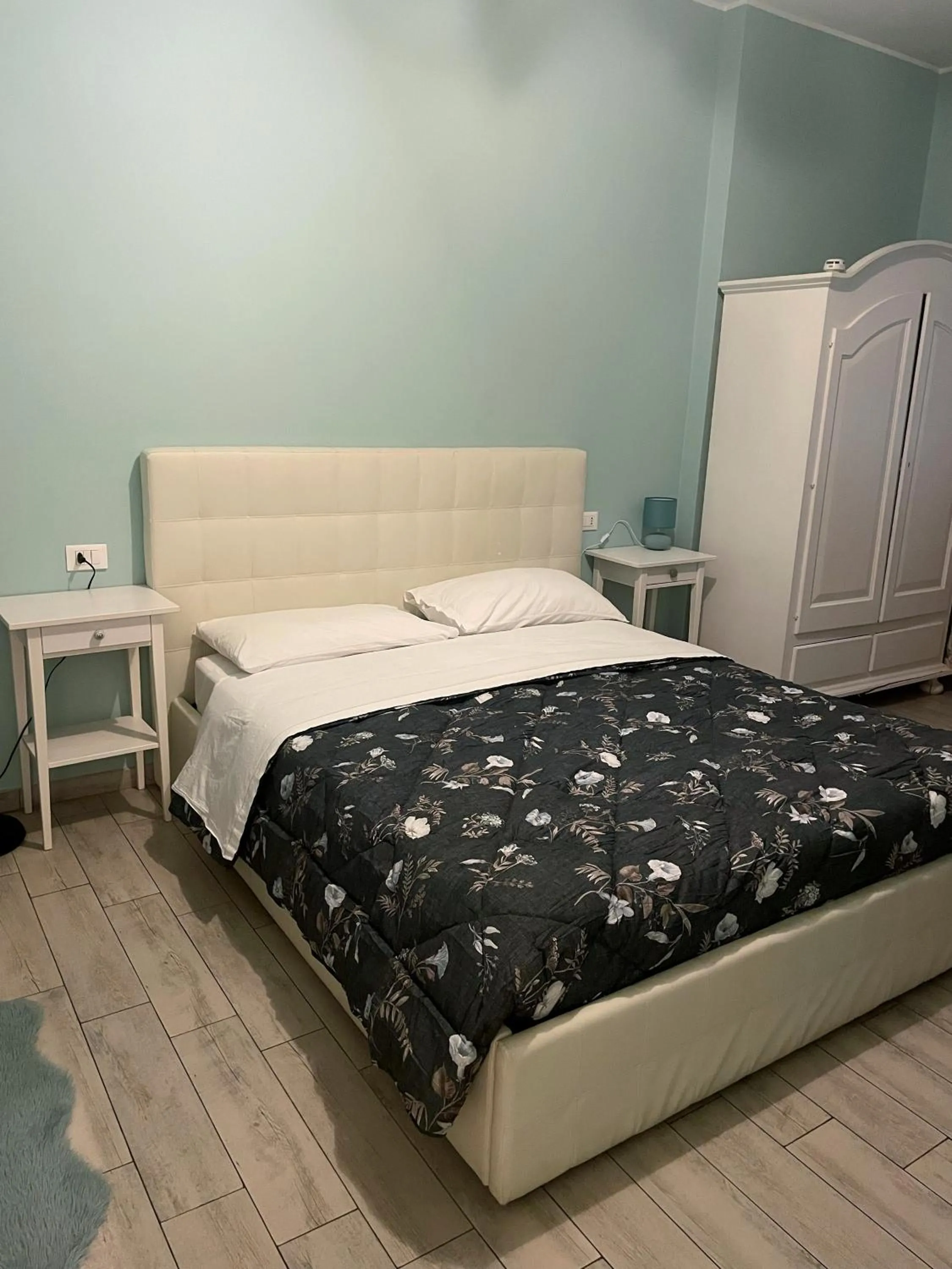 Bed in Alla Scaletta - Stanze con Bagno Privato e WiFi a Pochi Passi dal Duomo