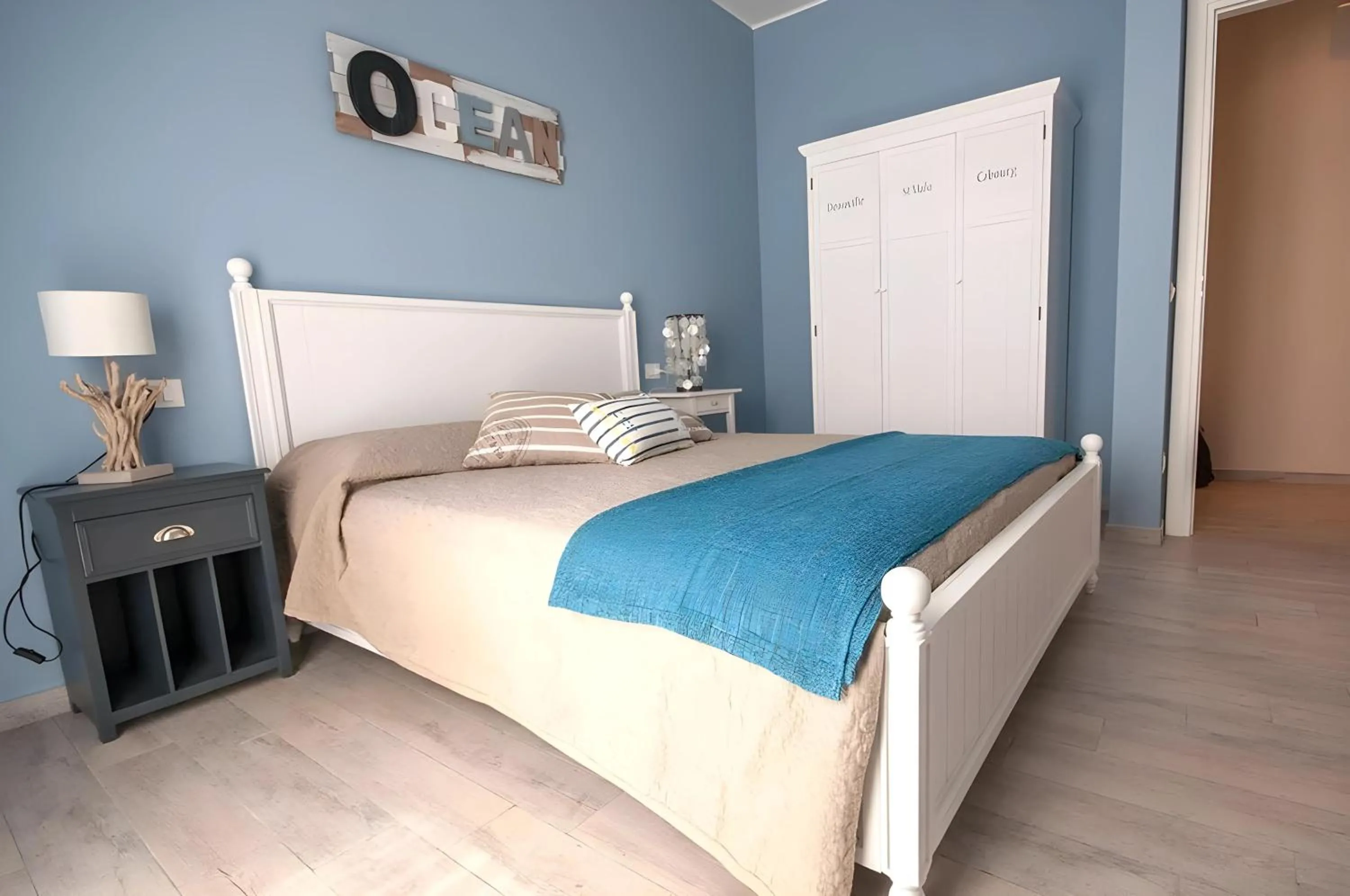 Bed in Alla Scaletta - Stanze con Bagno Privato e WiFi a Pochi Passi dal Duomo