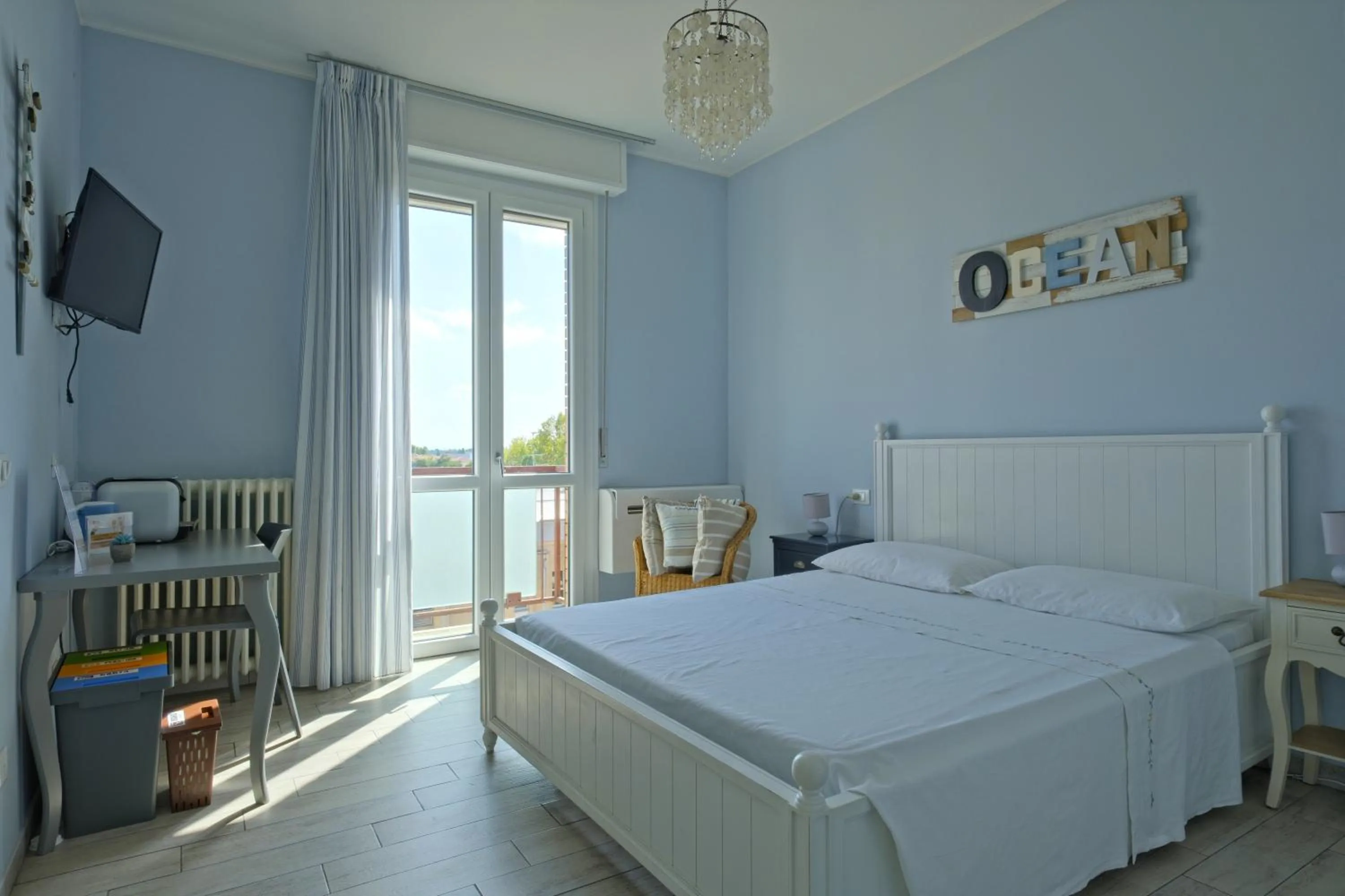 Bed in Alla Scaletta - Stanze con Bagno Privato e WiFi a Pochi Passi dal Duomo